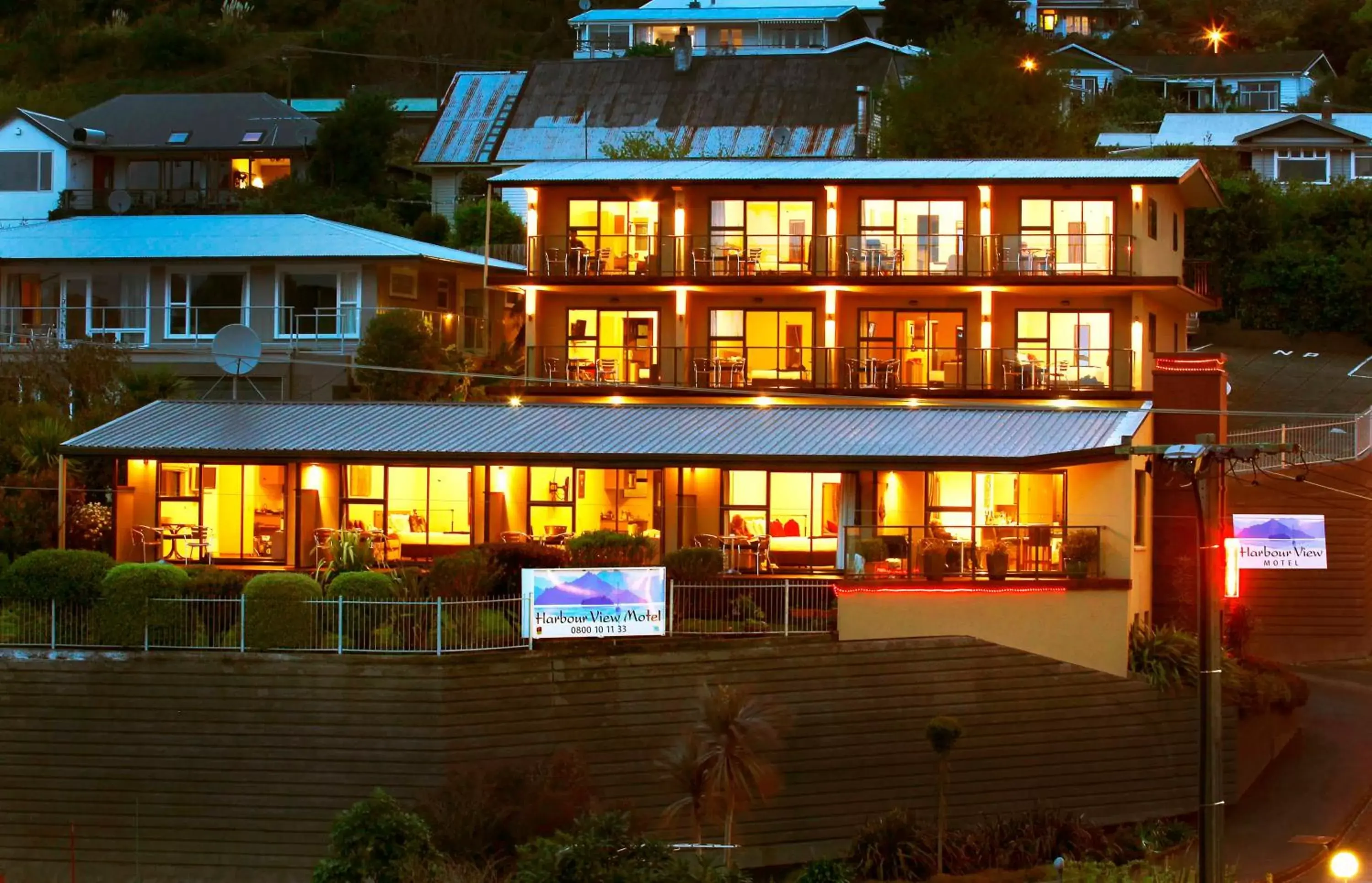 Facade/entrance, Property Building in Harbour View Motel