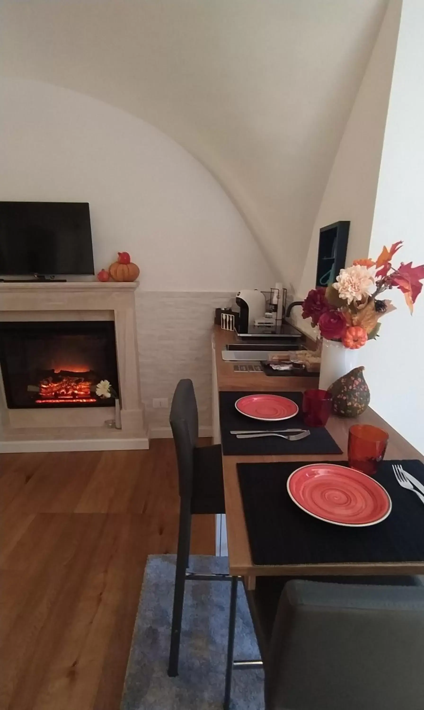 Dining Area in CHARME