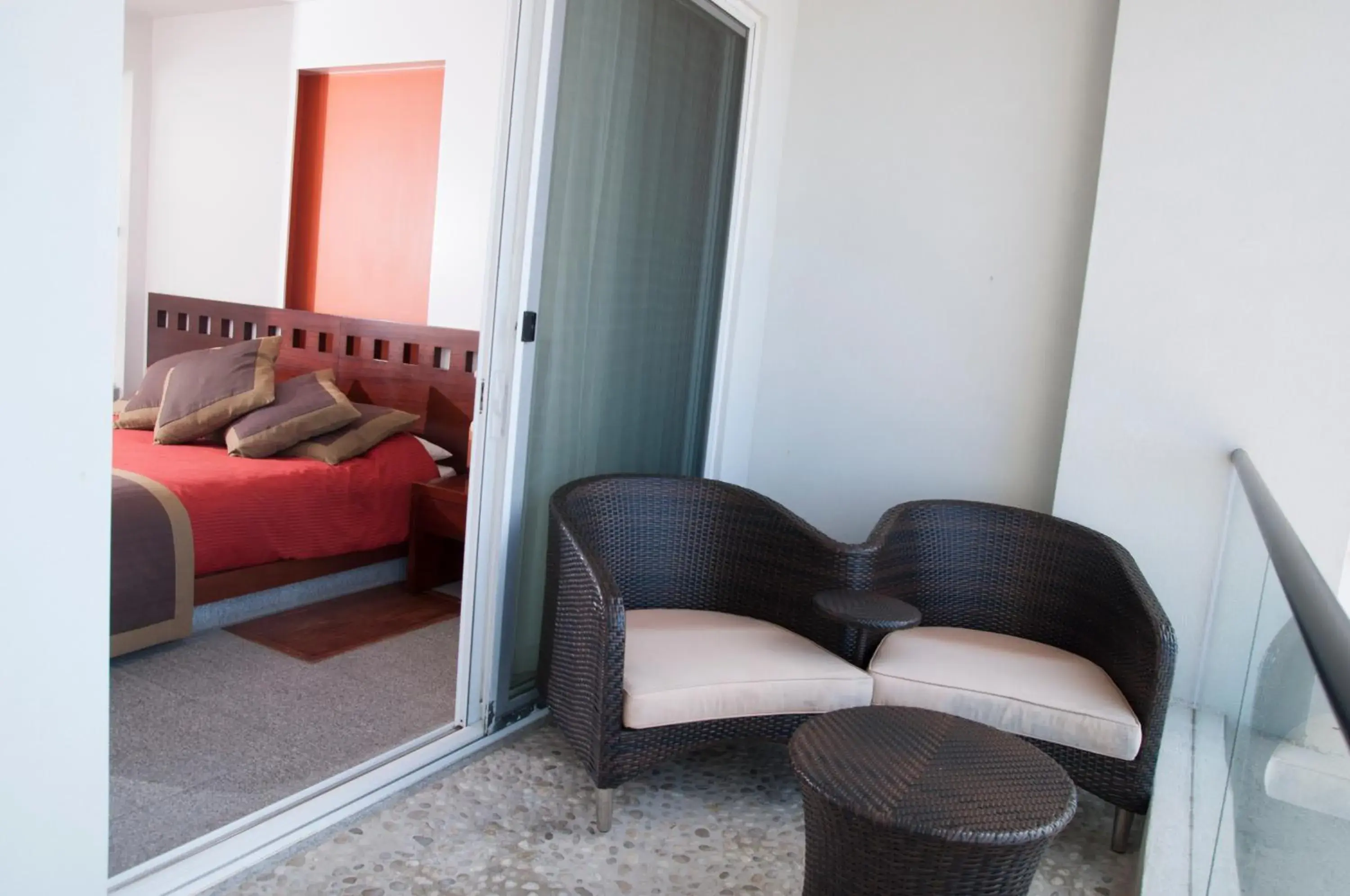 Balcony/Terrace, Seating Area in Rosarito Beach Hotel