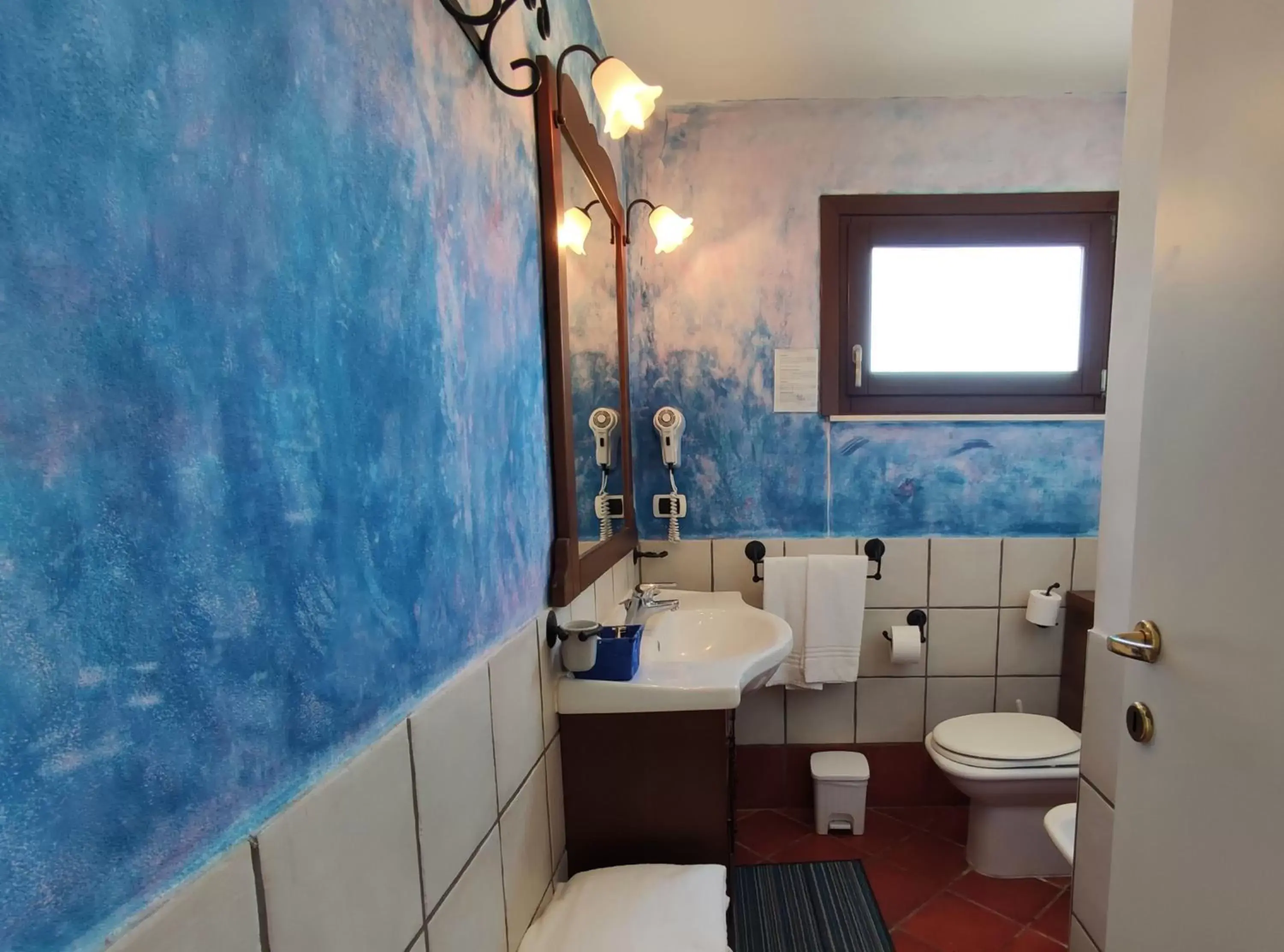 Bathroom in La Rosa Sul Mare