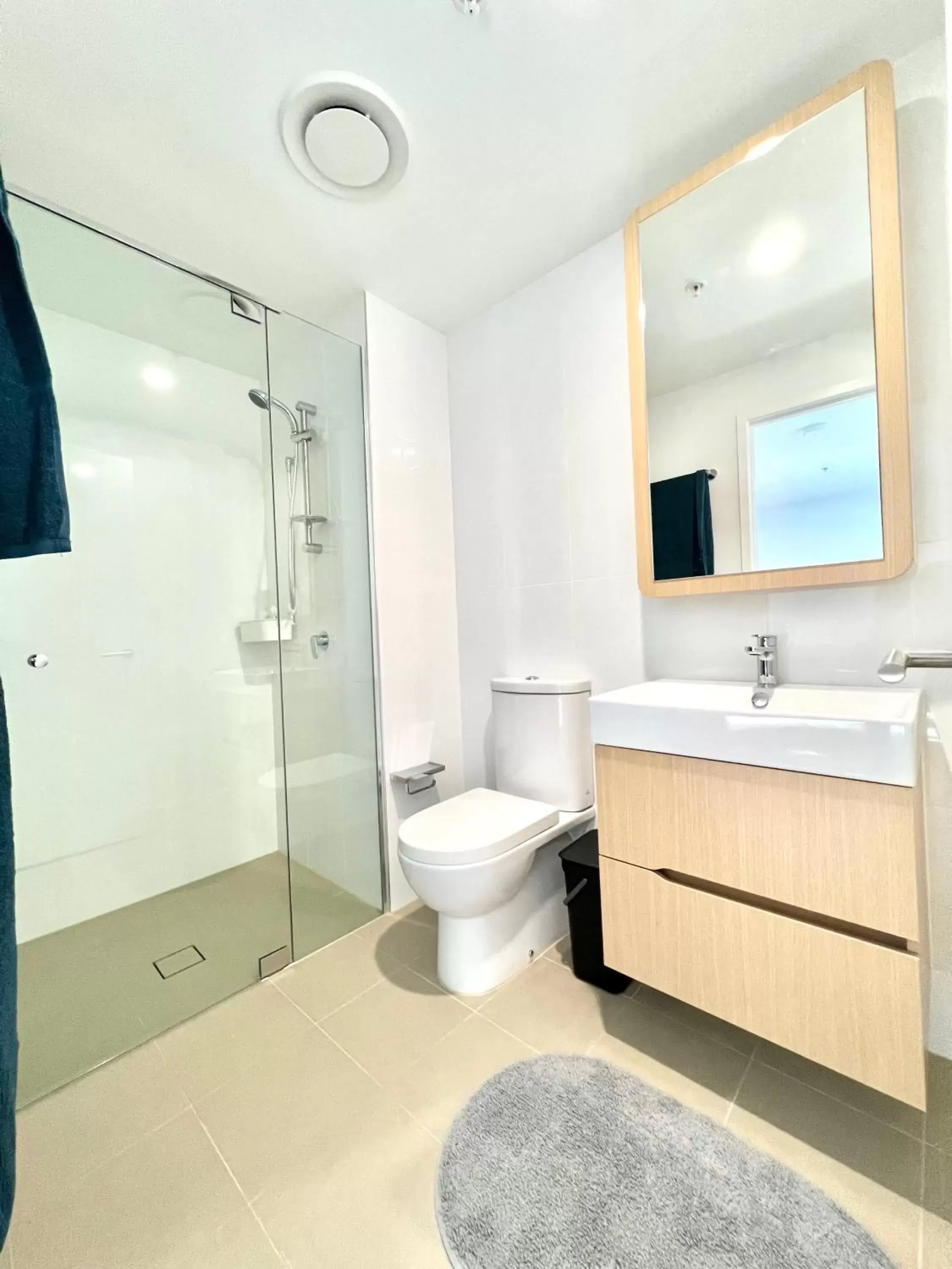 Bathroom in Brisbane1Towers, South Brisbane QLD 4101