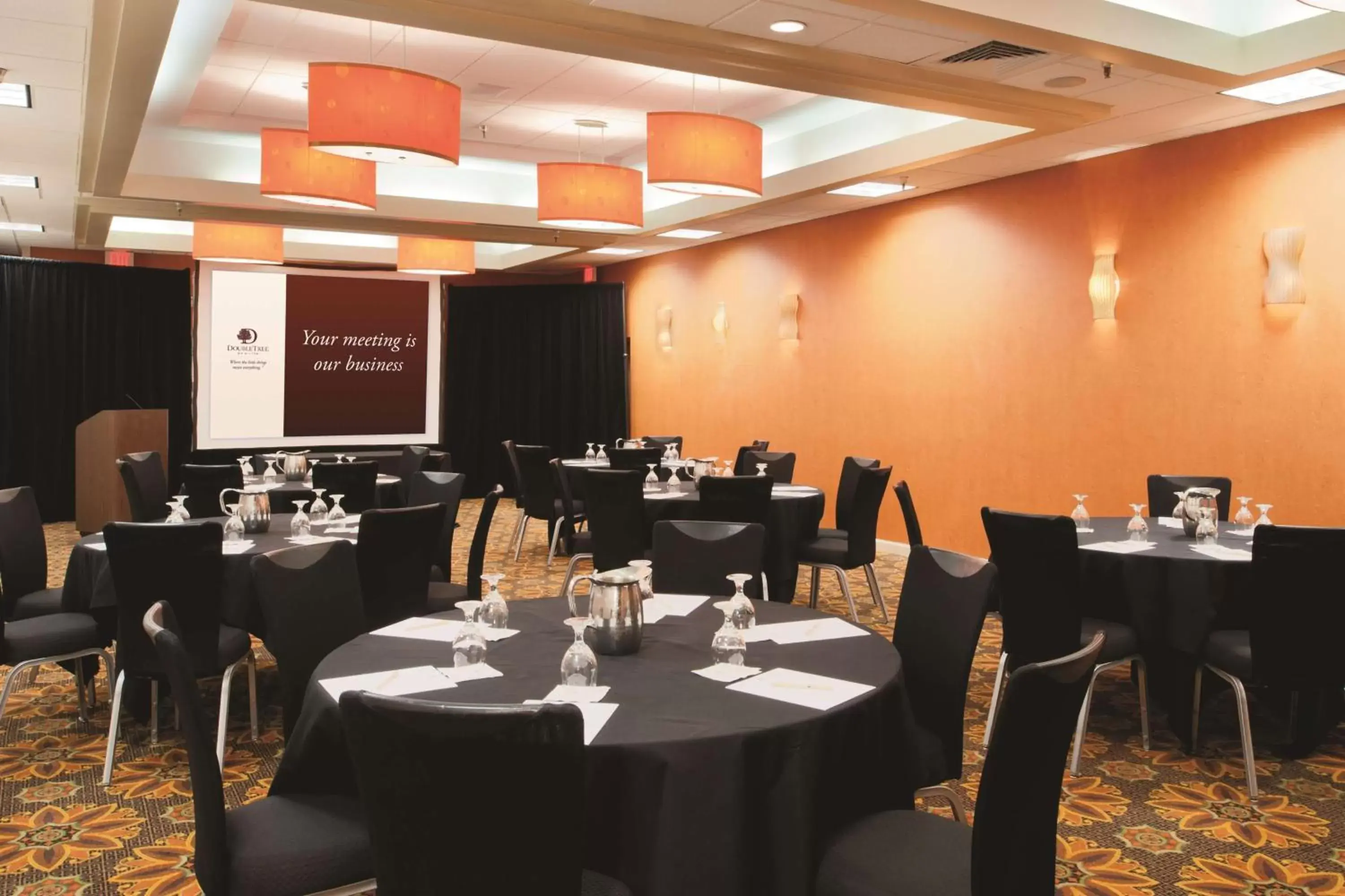 Meeting/conference room, Restaurant/Places to Eat in DoubleTree by Hilton Springfield