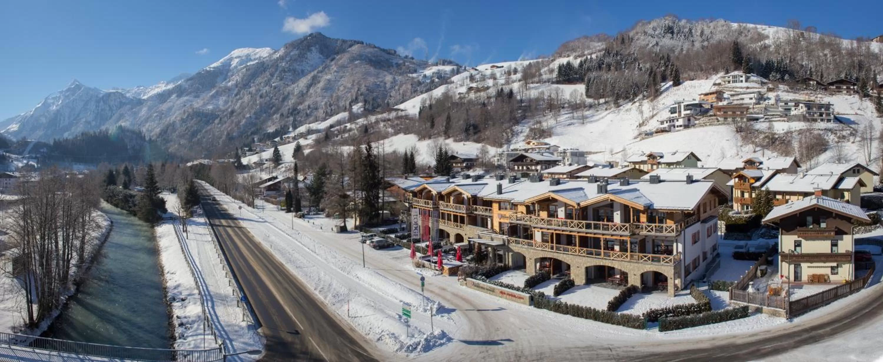 Property building in AvenidA Mountain Lodges Kaprun