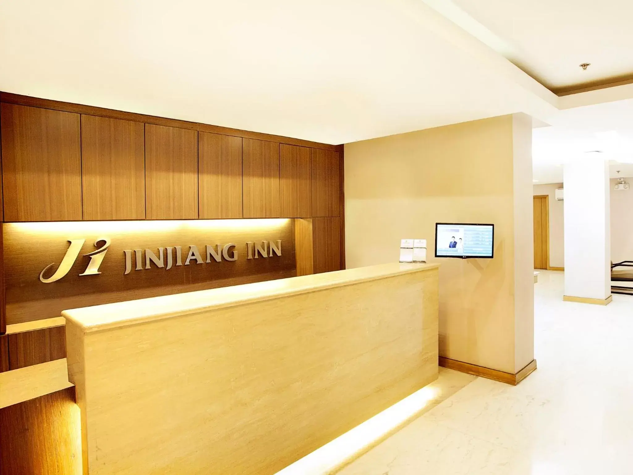 Lobby or reception in Jinjiang Inn - Ortigas