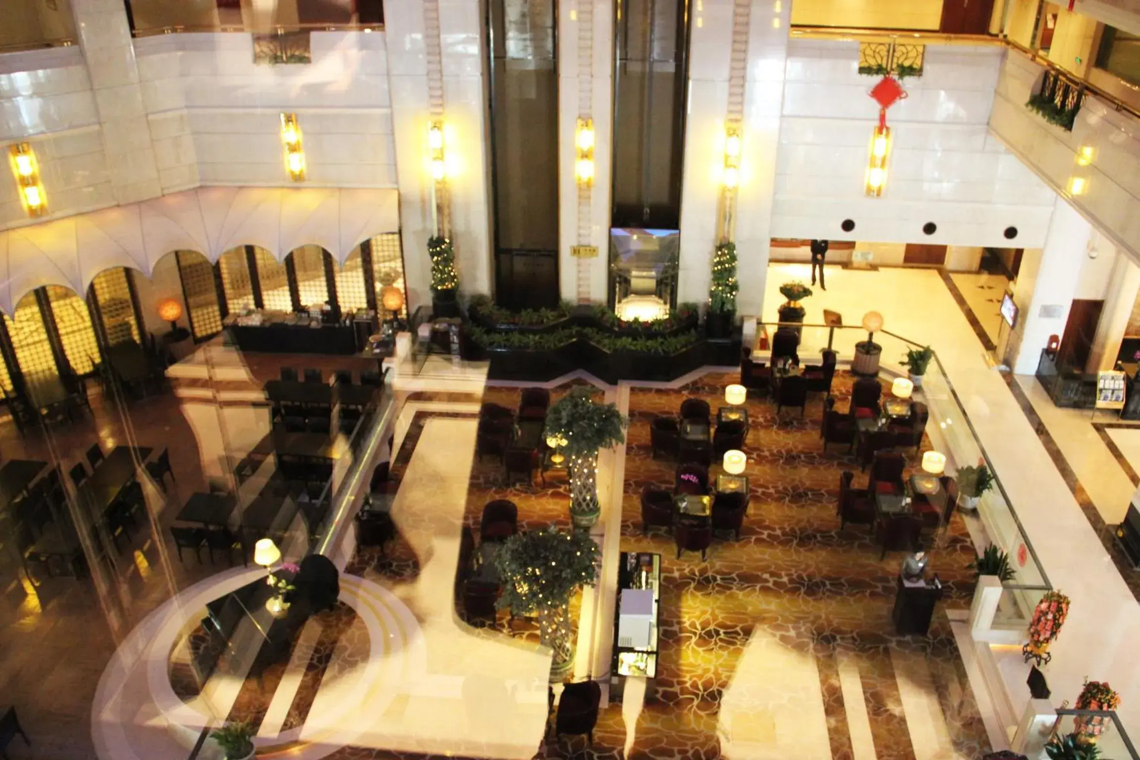 Lobby or reception, Restaurant/Places to Eat in Oriental Riverside Bund View Hotel (Shanghai International Convention Center)