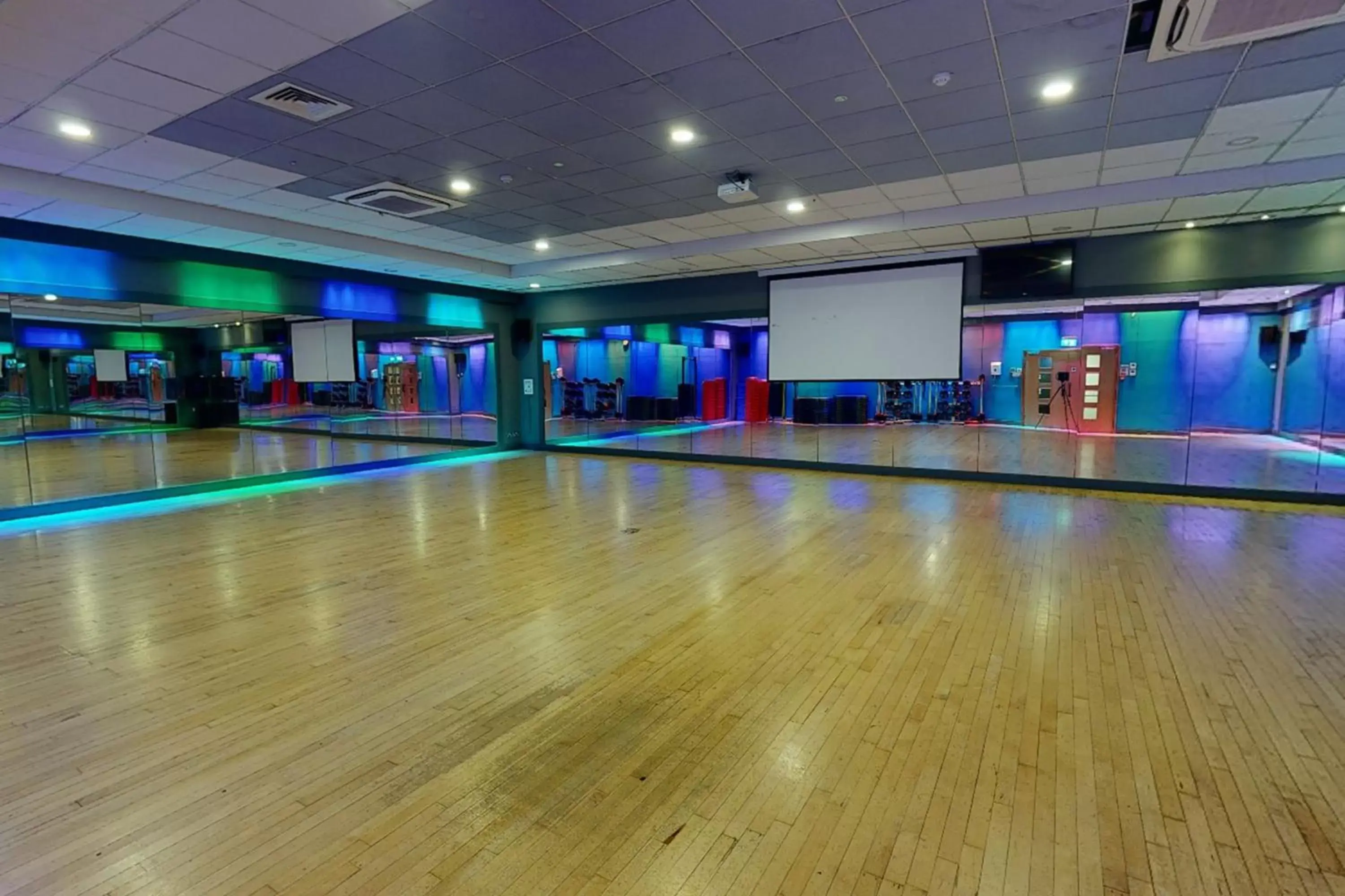 Fitness centre/facilities in Village Hotel Manchester Hyde