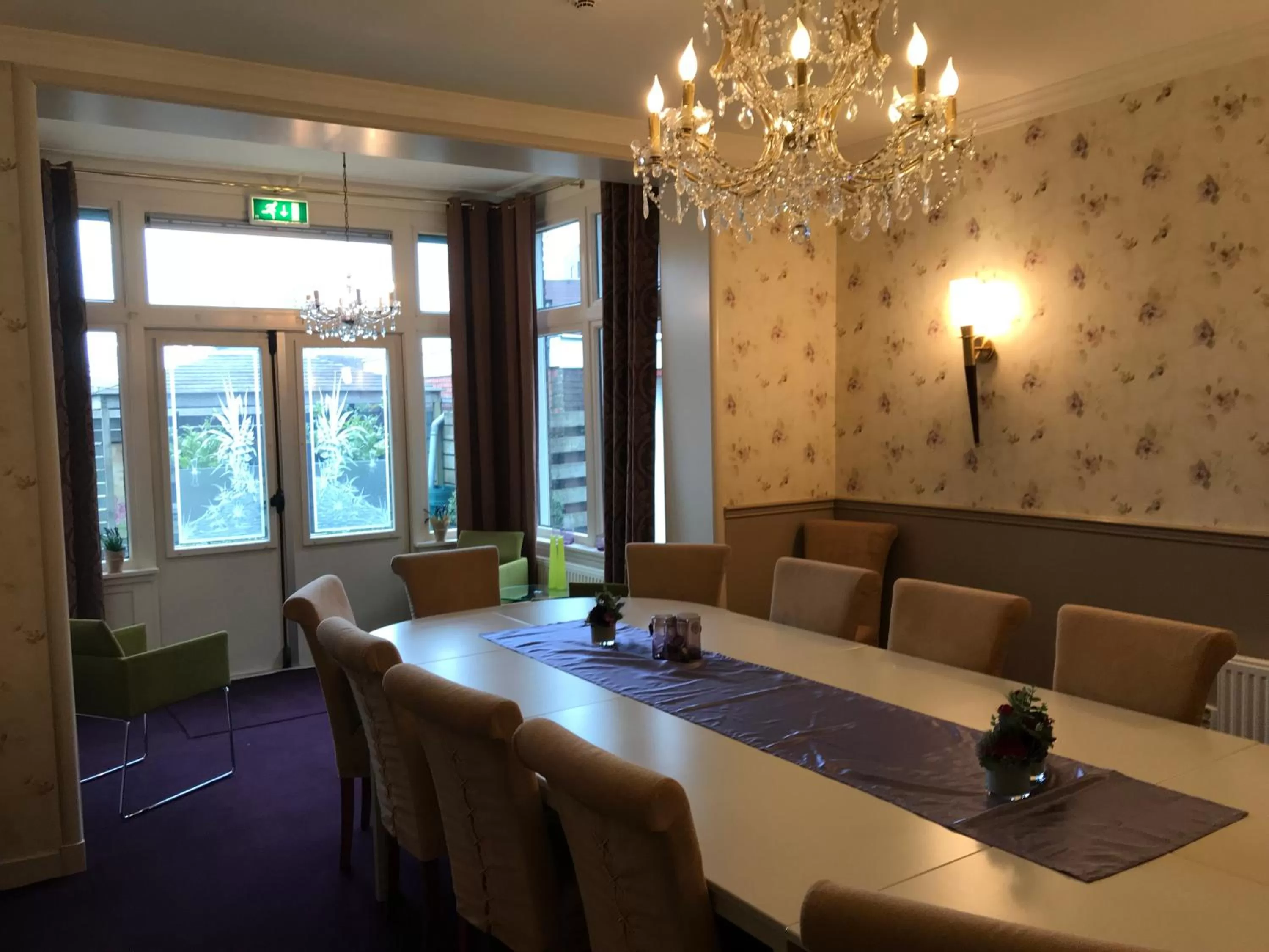 Dining Area in Hotel Lemmer