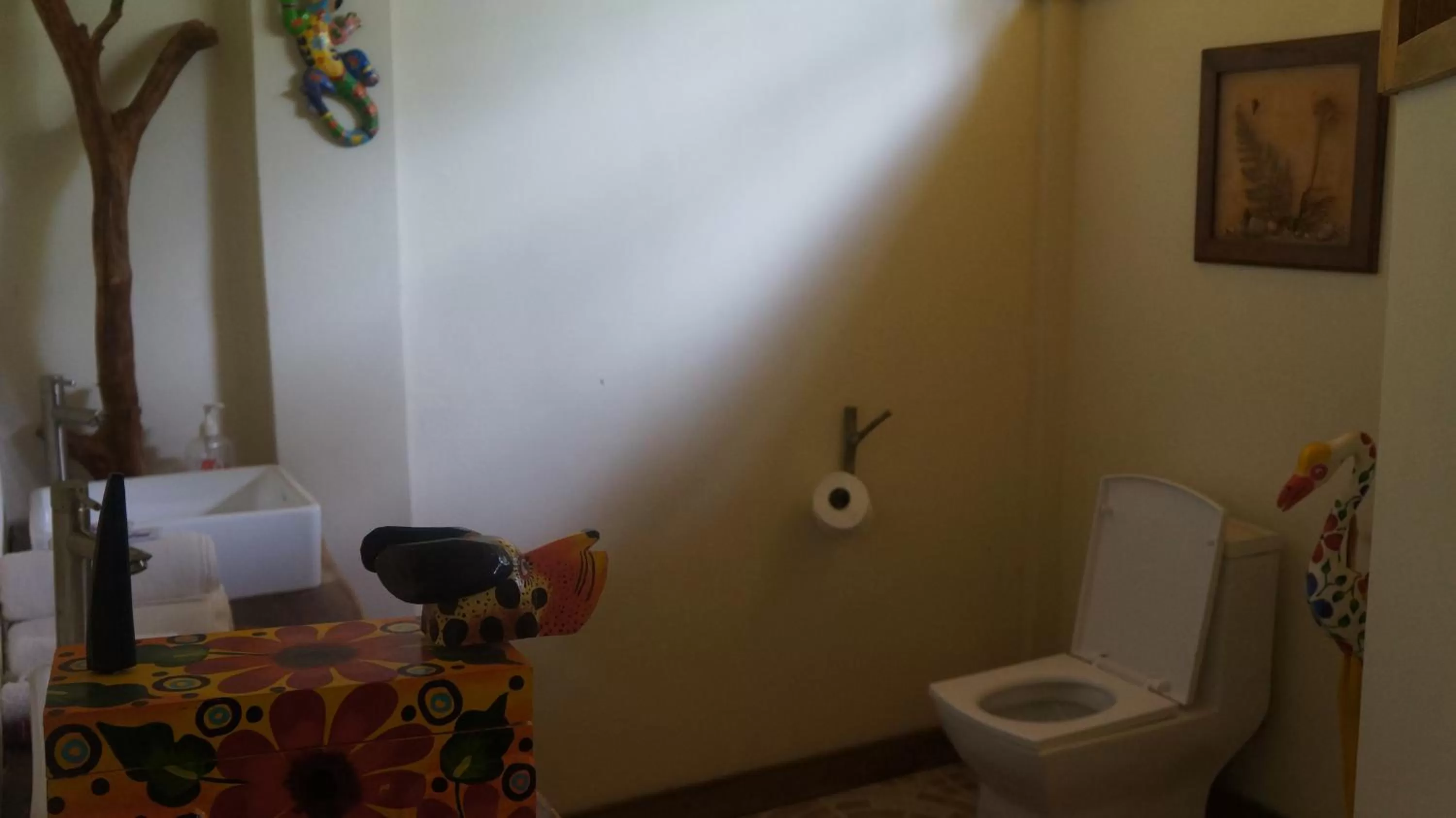 Bathroom in Pine Ridge Lodge