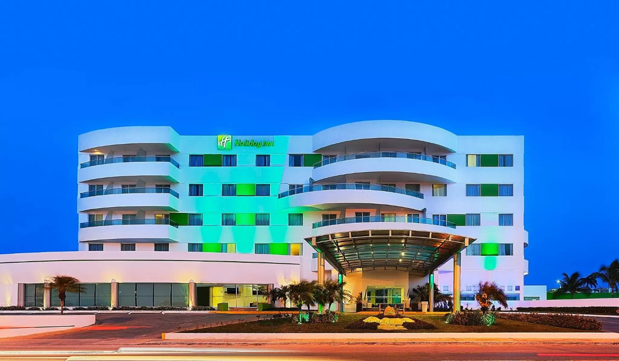 Property Building in Holiday Inn Campeche, an IHG Hotel