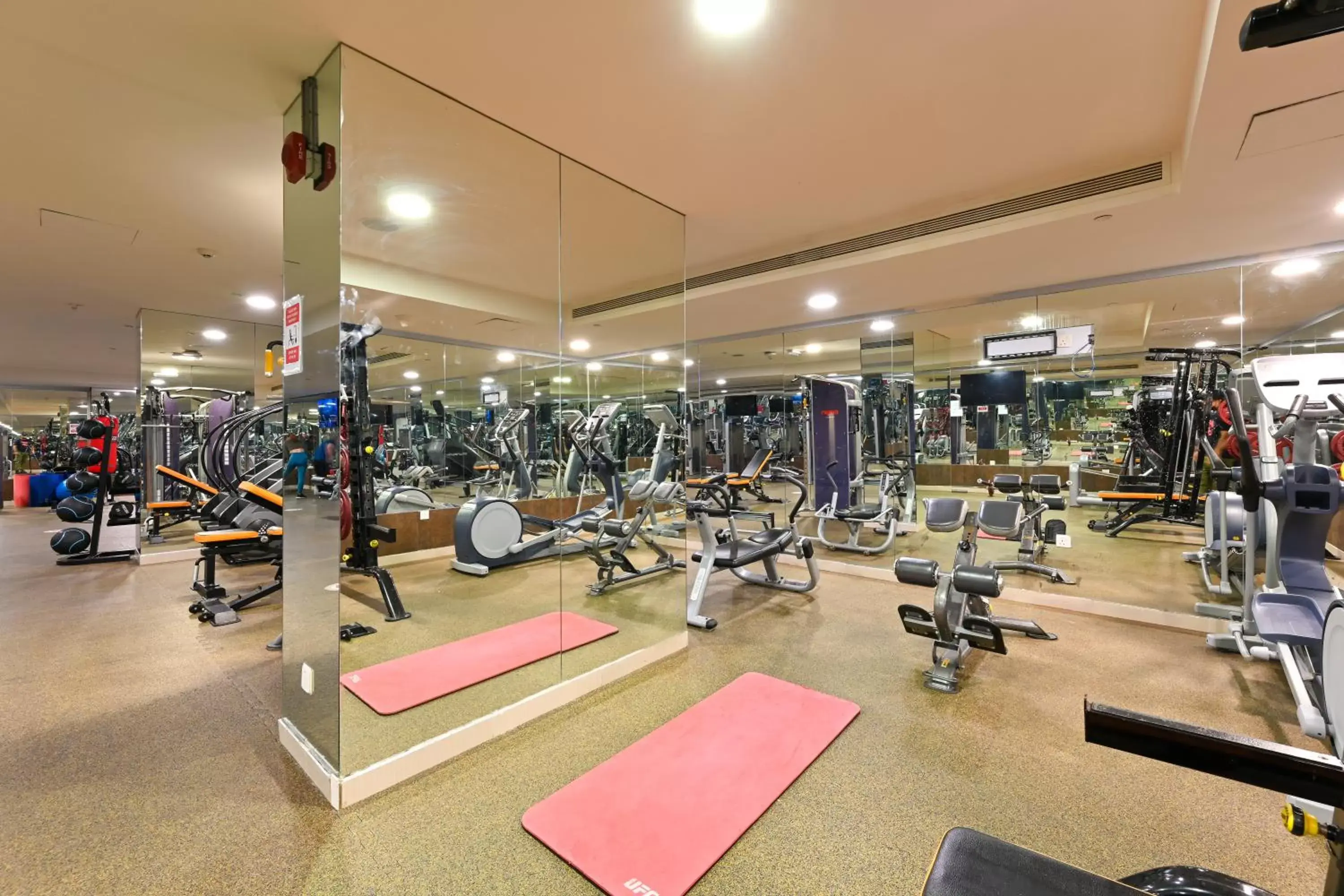 Fitness centre/facilities, Fitness Center/Facilities in Al Mansour Suites Hotel