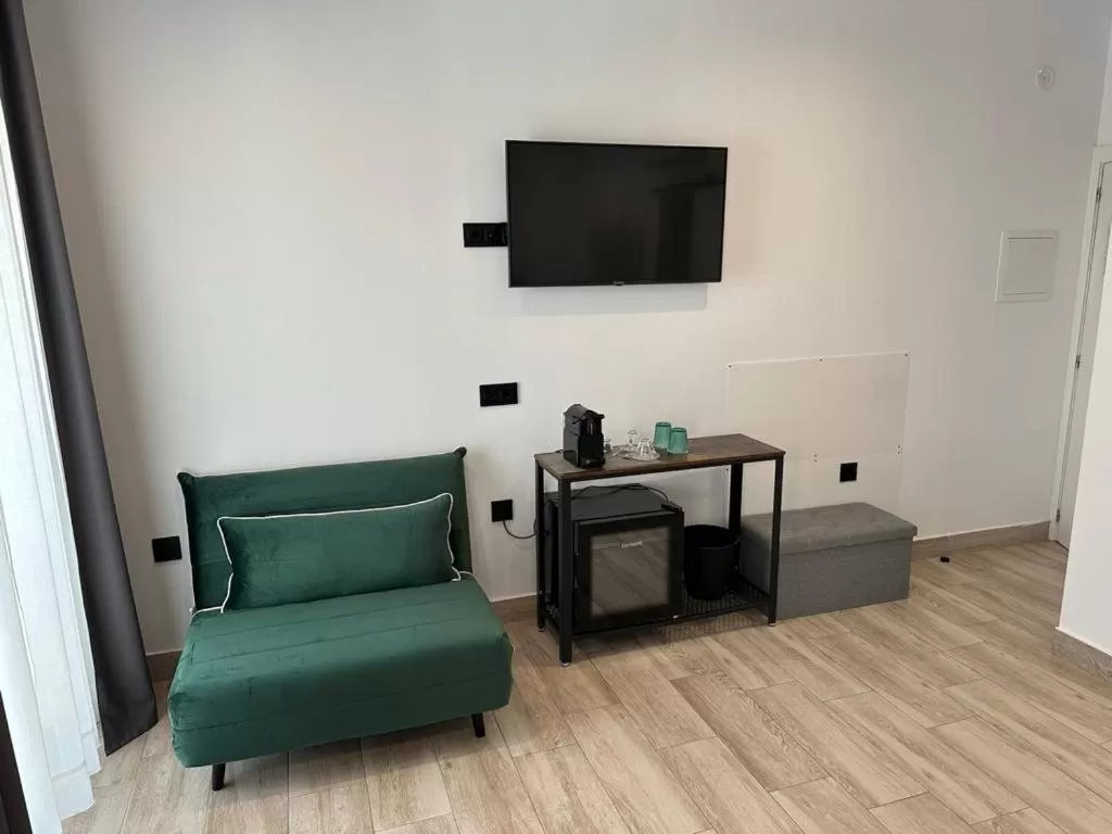 TV/Entertainment Center in La Posada del Teatro H Boutique