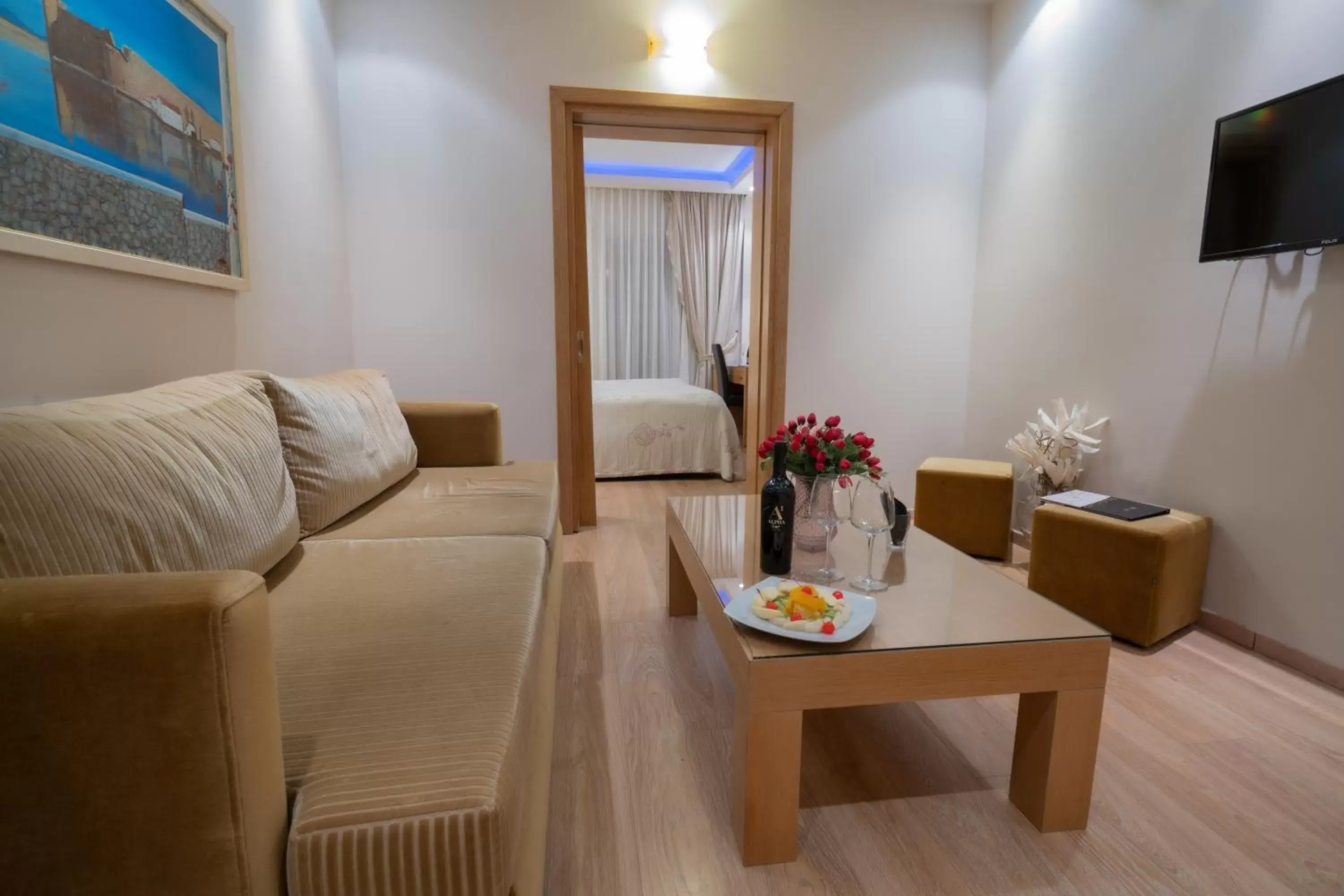 Bedroom, Seating Area in Hotel Pantelidis