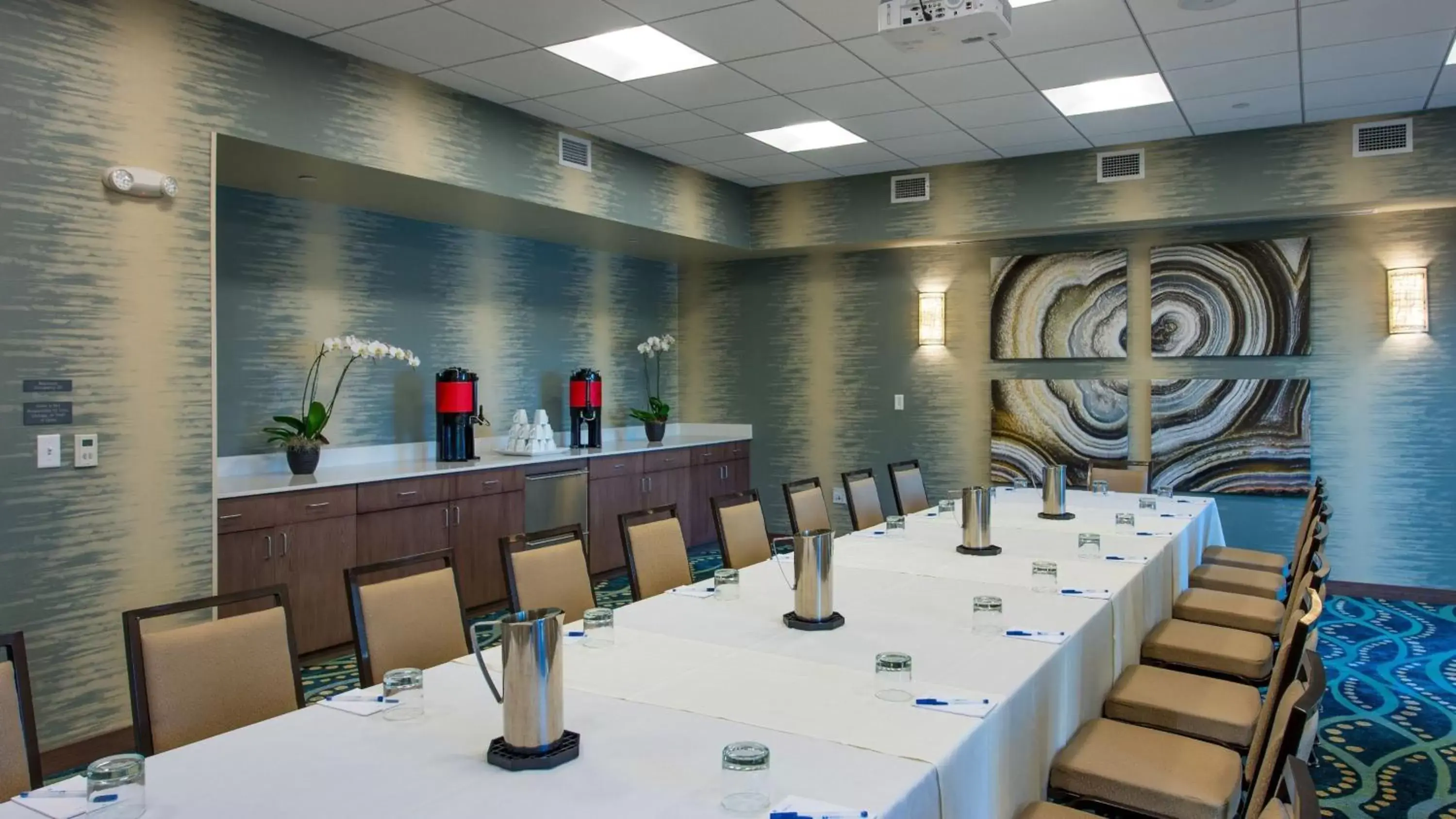 Meeting/conference room in Hyatt House Naples 5th Avenue