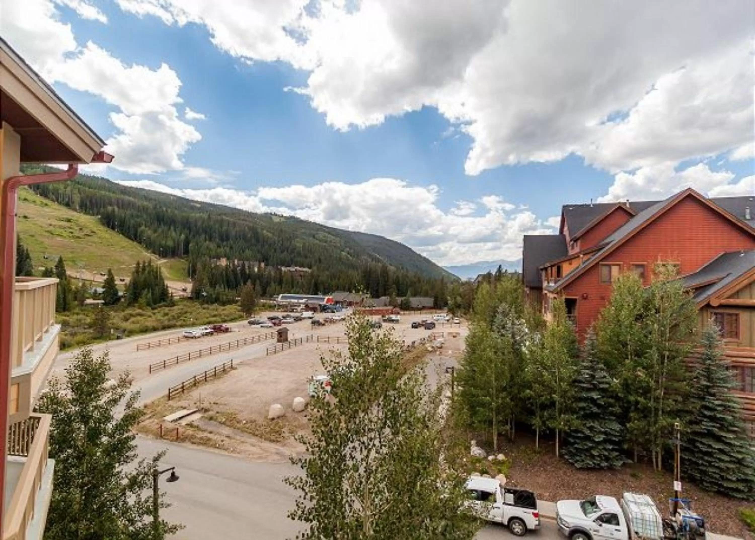 Balcony/Terrace in Red Hawk Lodge by Summit County Mountain Retreats