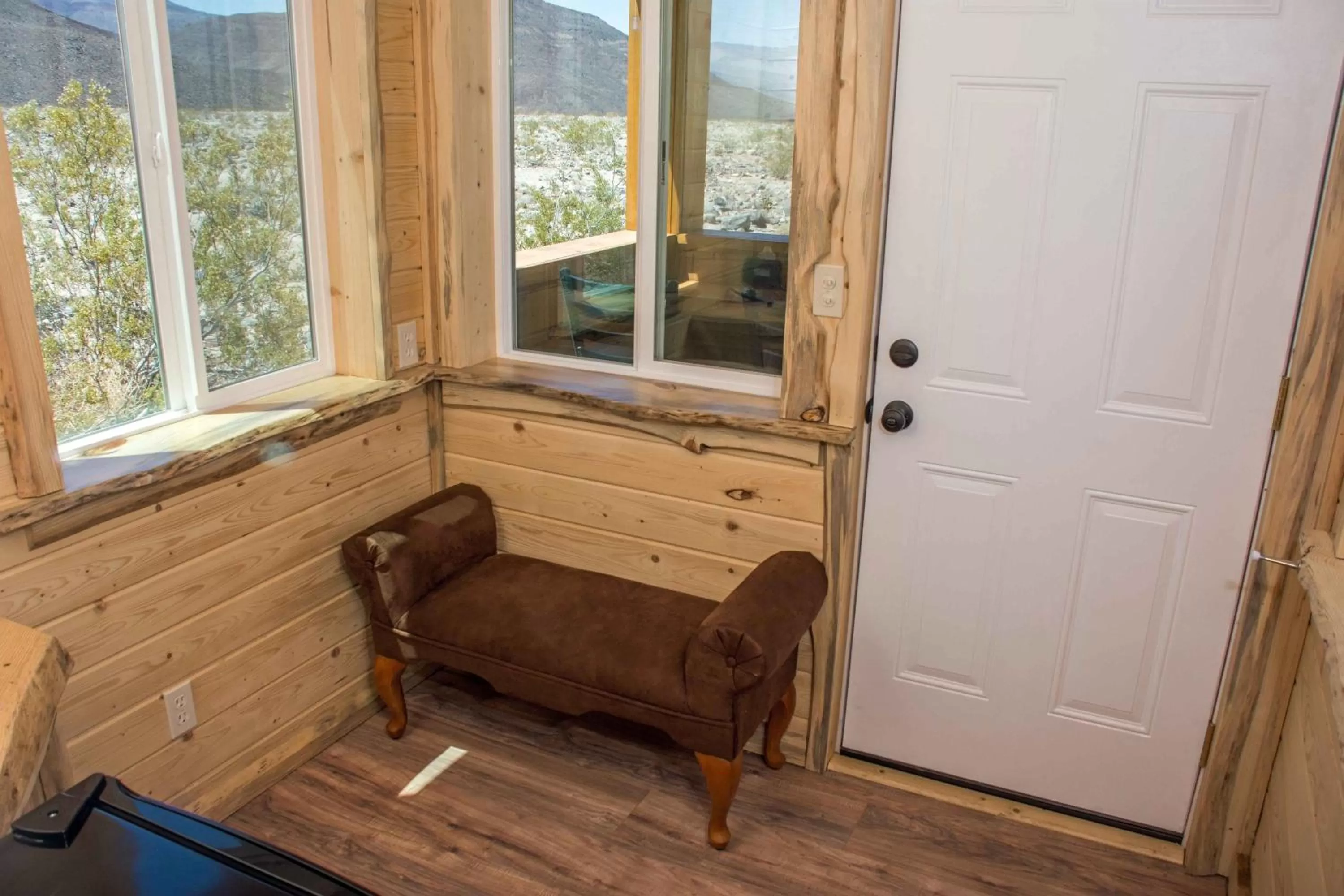 Panamint Springs Motel & Tents