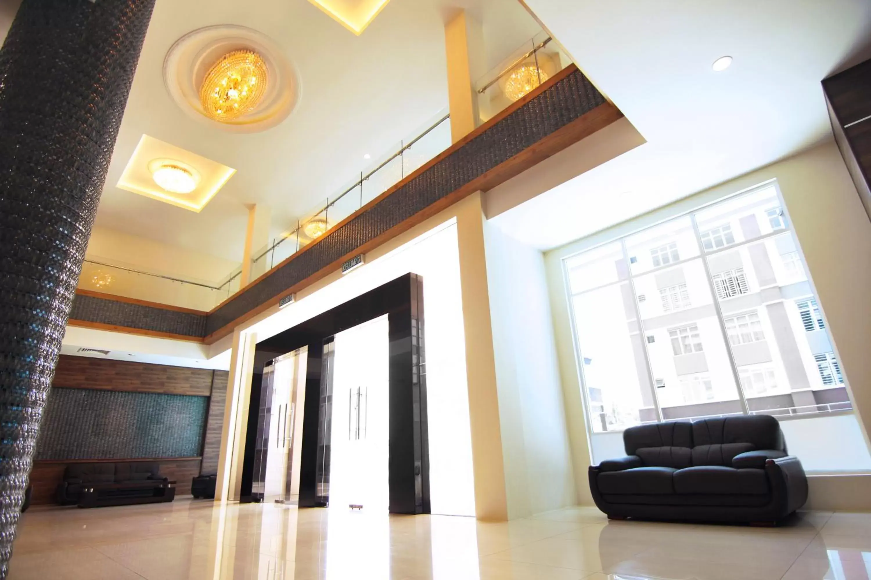 Lobby or reception in Putatan Platinum Hotel
