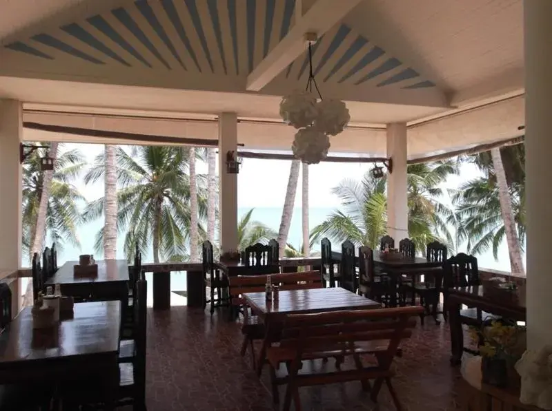 Restaurant/places to eat in Palm Point Village Restaurant/places to eat in Palm Point Village