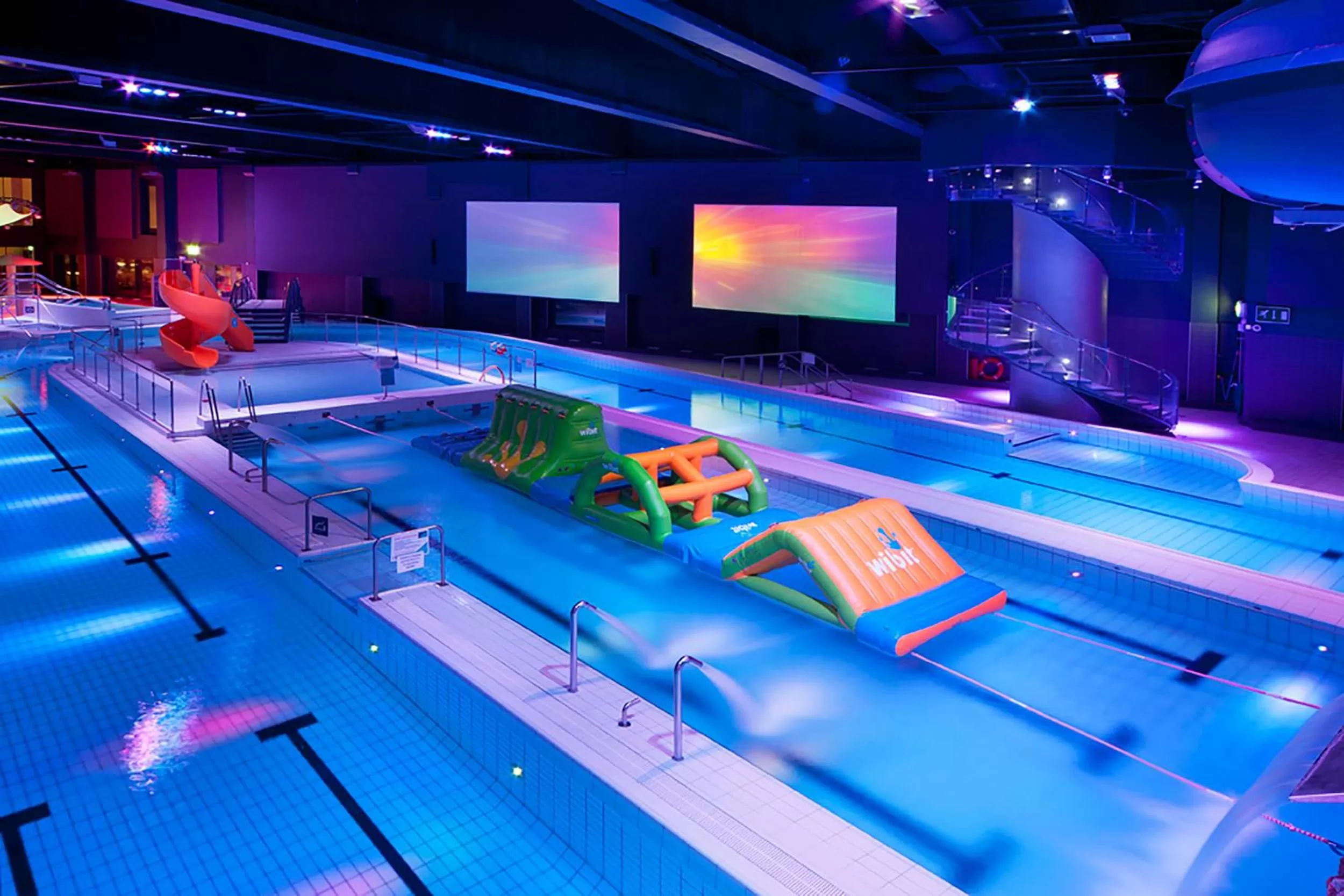 Swimming pool in Spa Hotel Peurunka