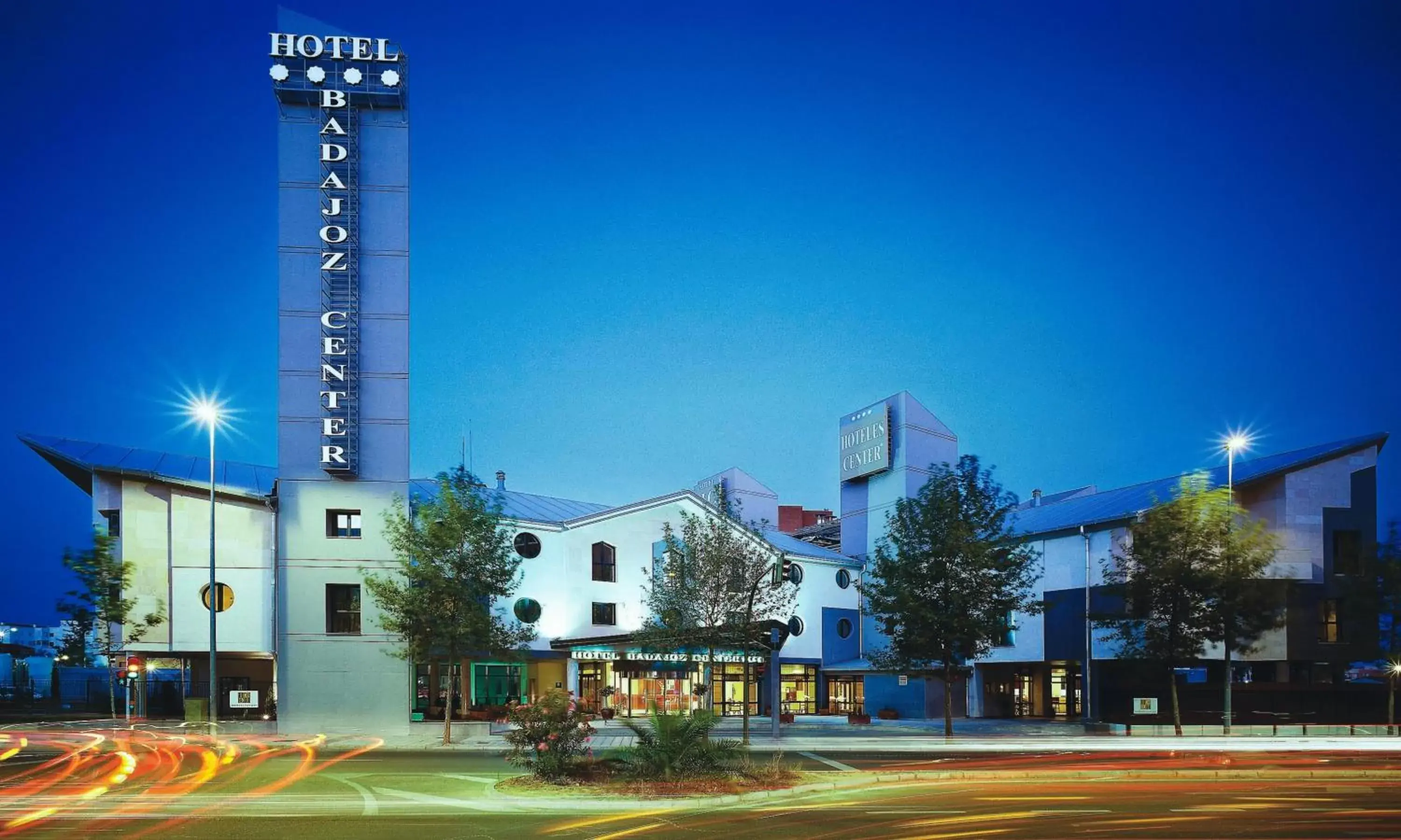 Facade/entrance, Property Building in Hotel Badajoz Center