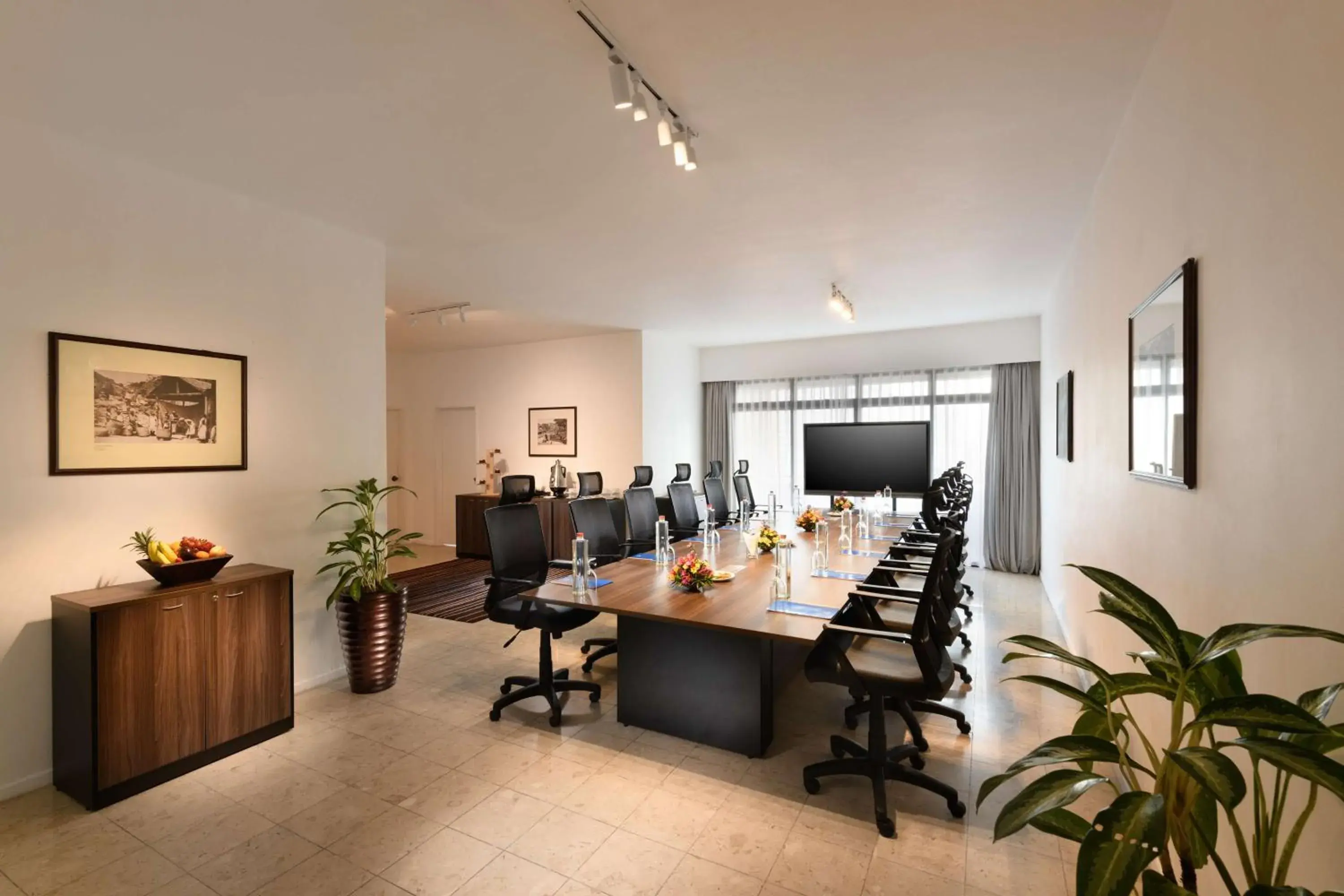 Meeting/conference room in Hilton Colombo Residence