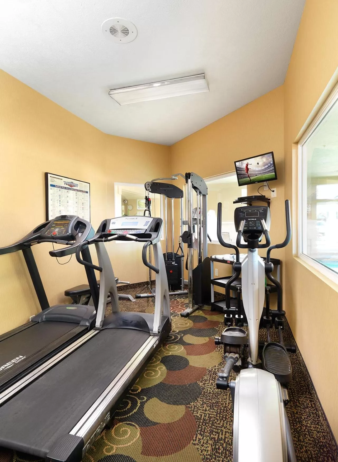 Fitness centre/facilities in Crystal Inn Hotel & Suites - Salt Lake City