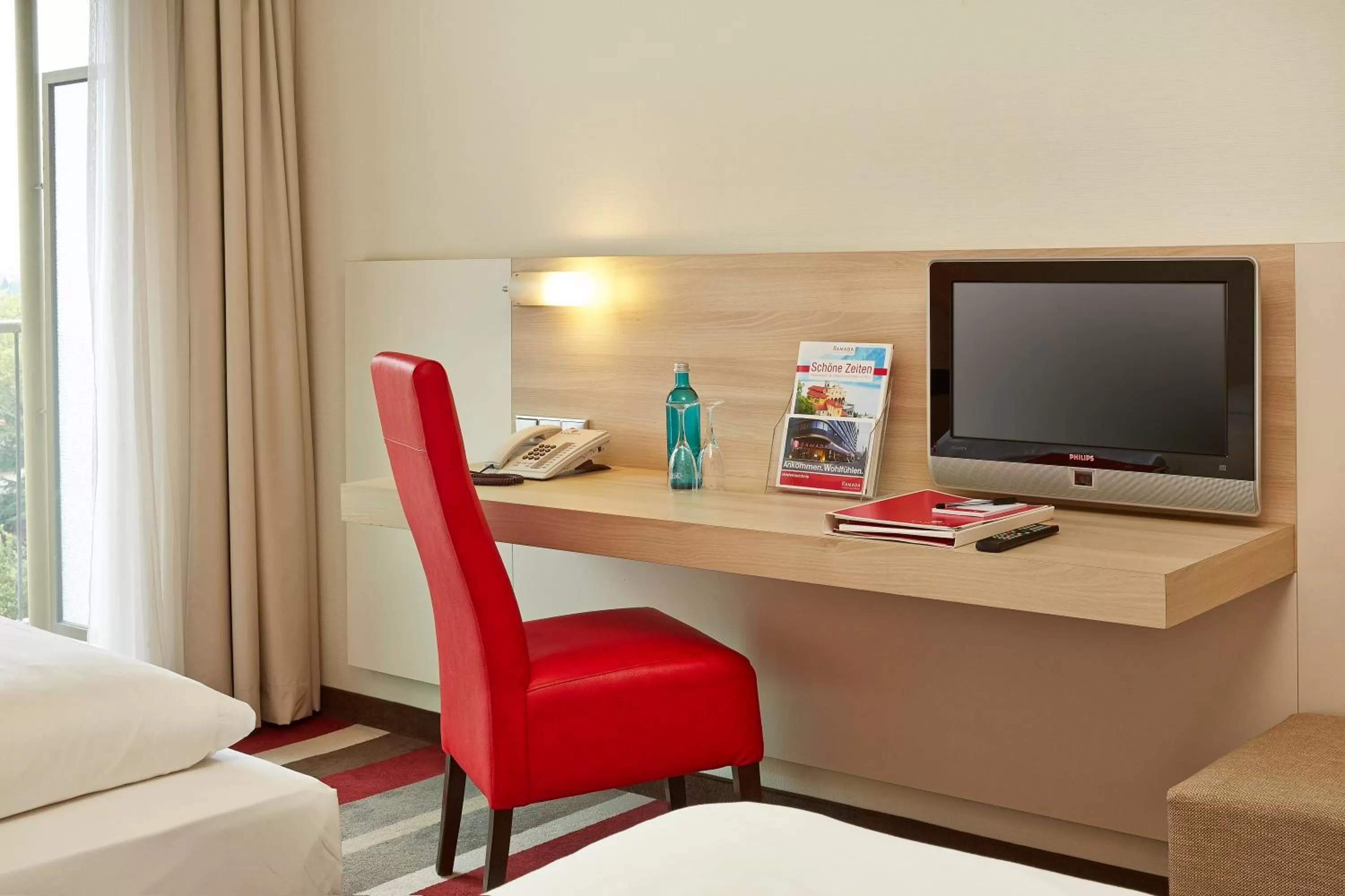 Seating area in H+ Hotel Bad Soden