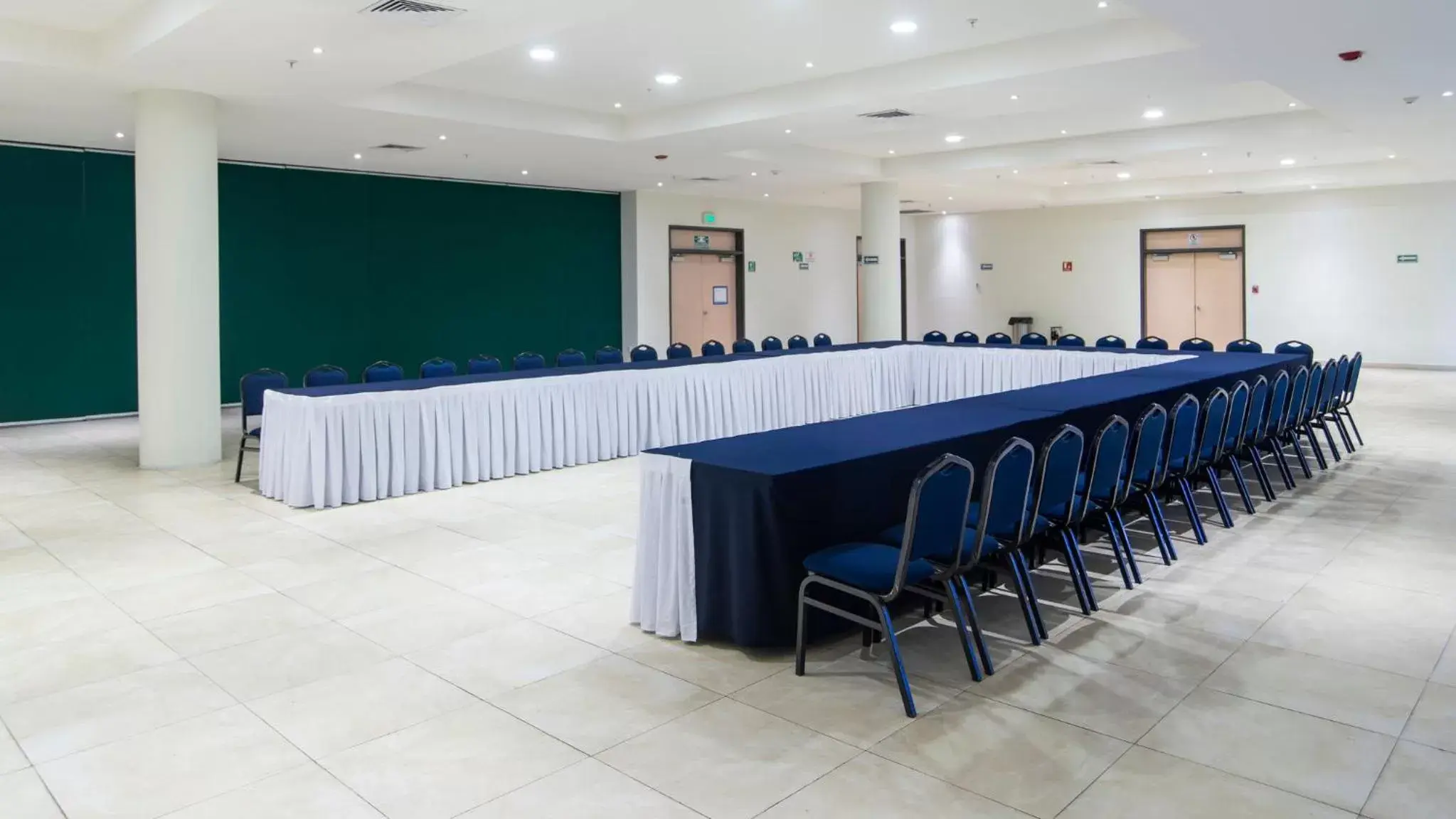 Meeting/conference room in Holiday Inn Express Xalapa