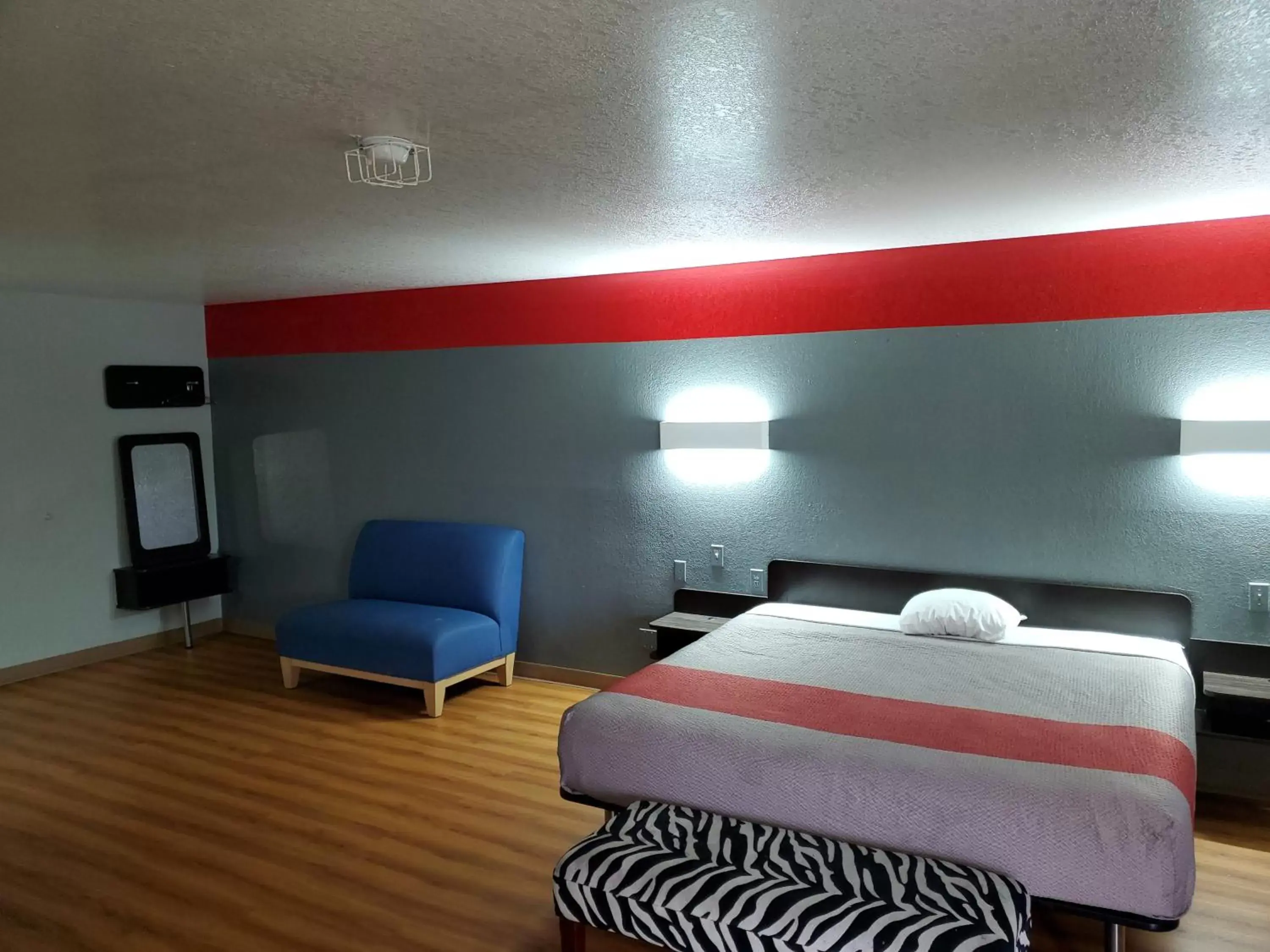 Bedroom in Motel 6 Little Rock AR South