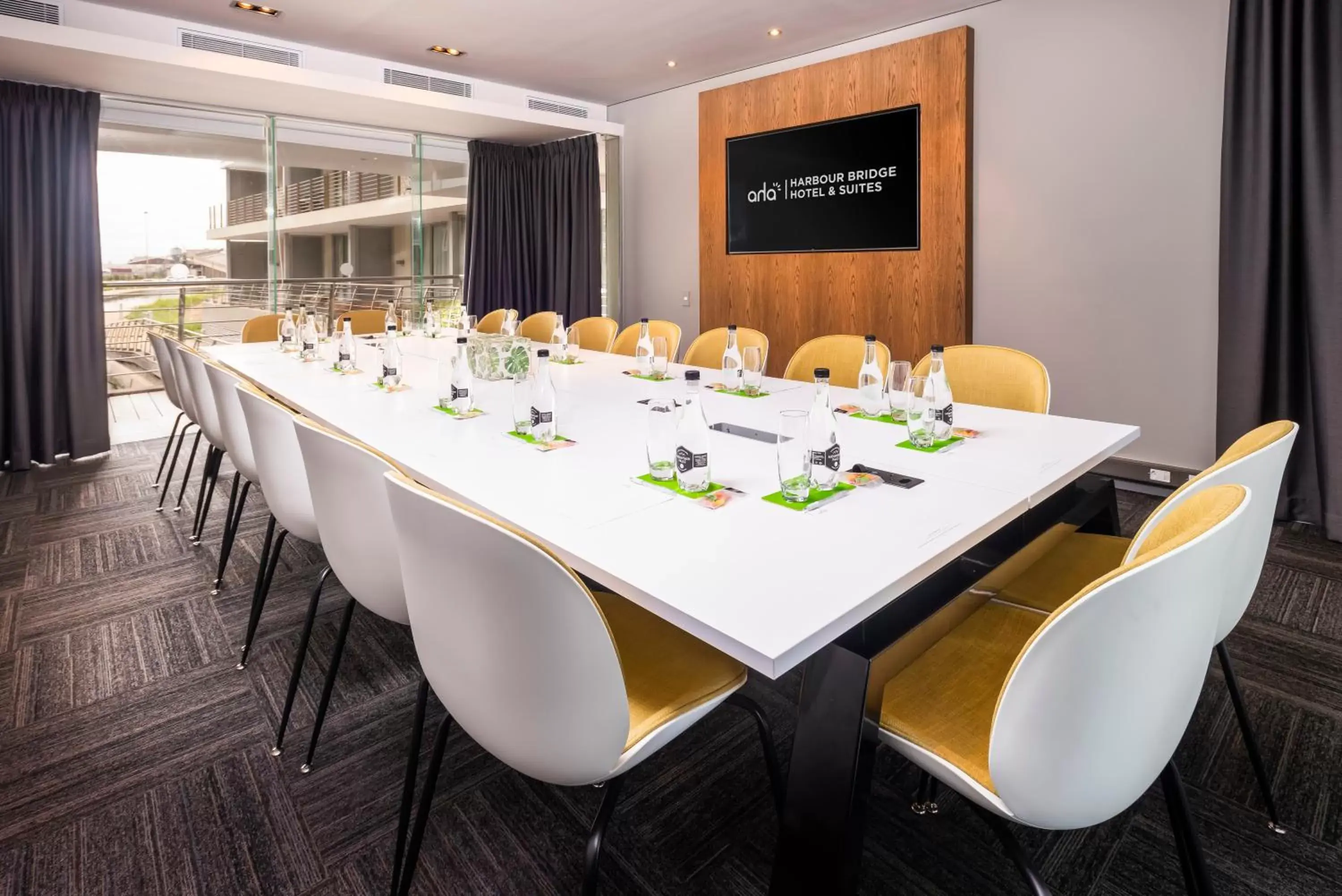 Banquet/Function facilities in aha Harbour Bridge Hotel & Suites