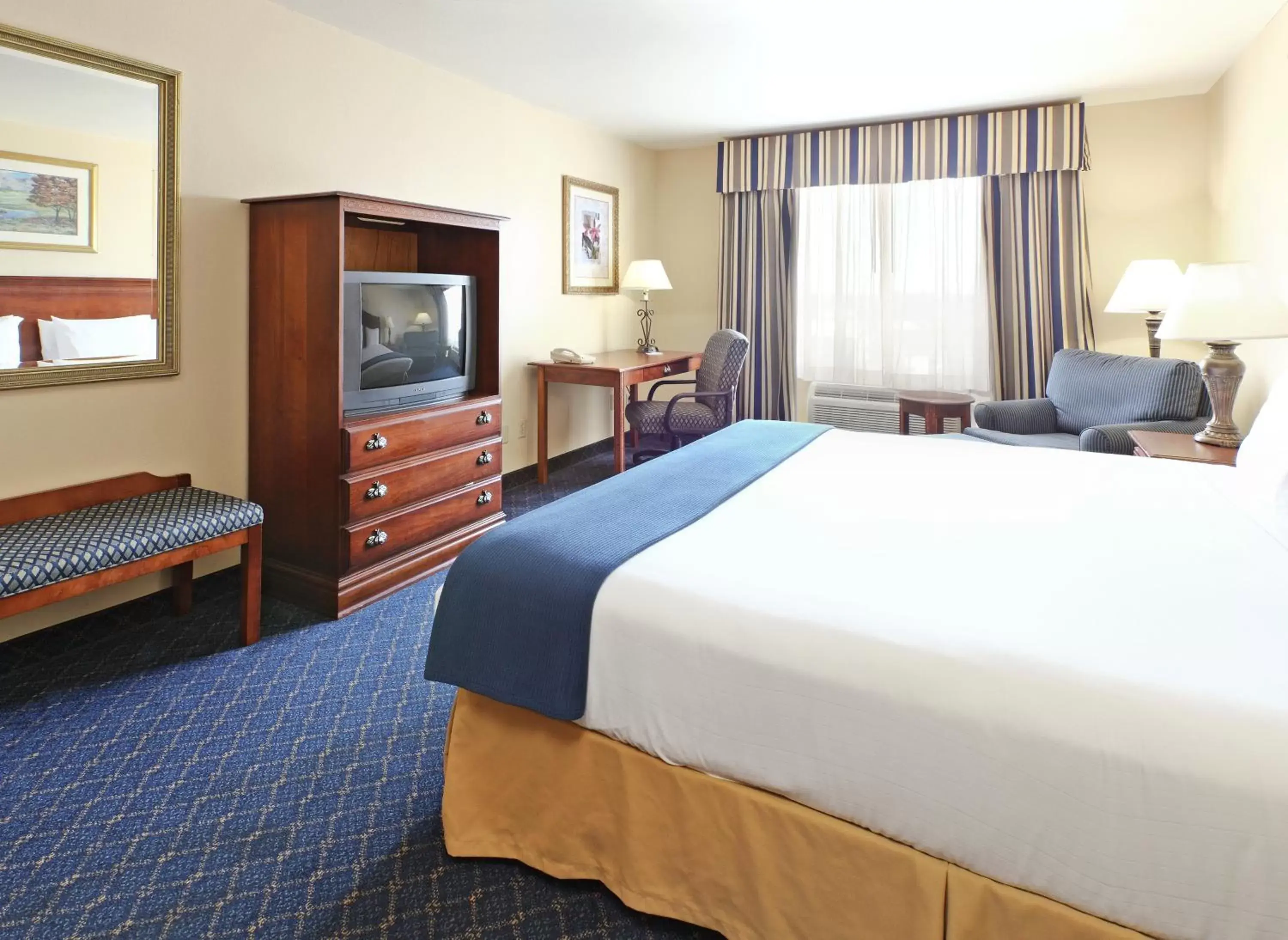 Room Selected at Check-In in Holiday Inn Express Hotels & Suites Mountain Home, an IHG Hotel