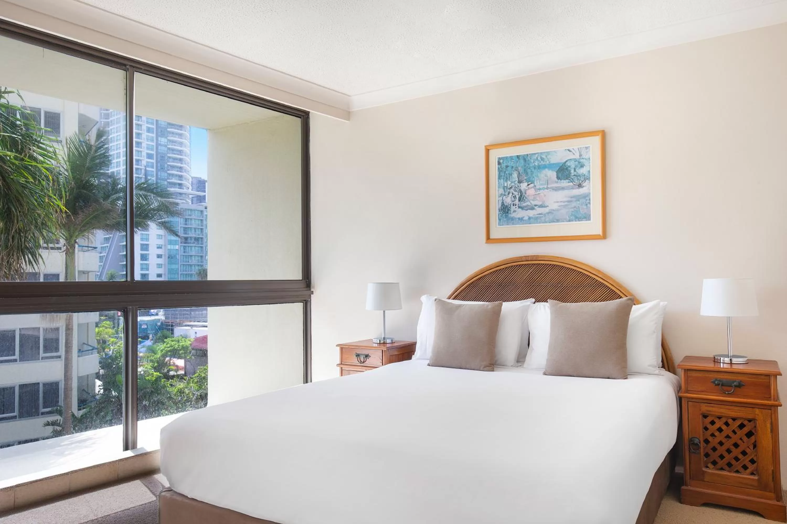 Bed in BreakFree Imperial Surf