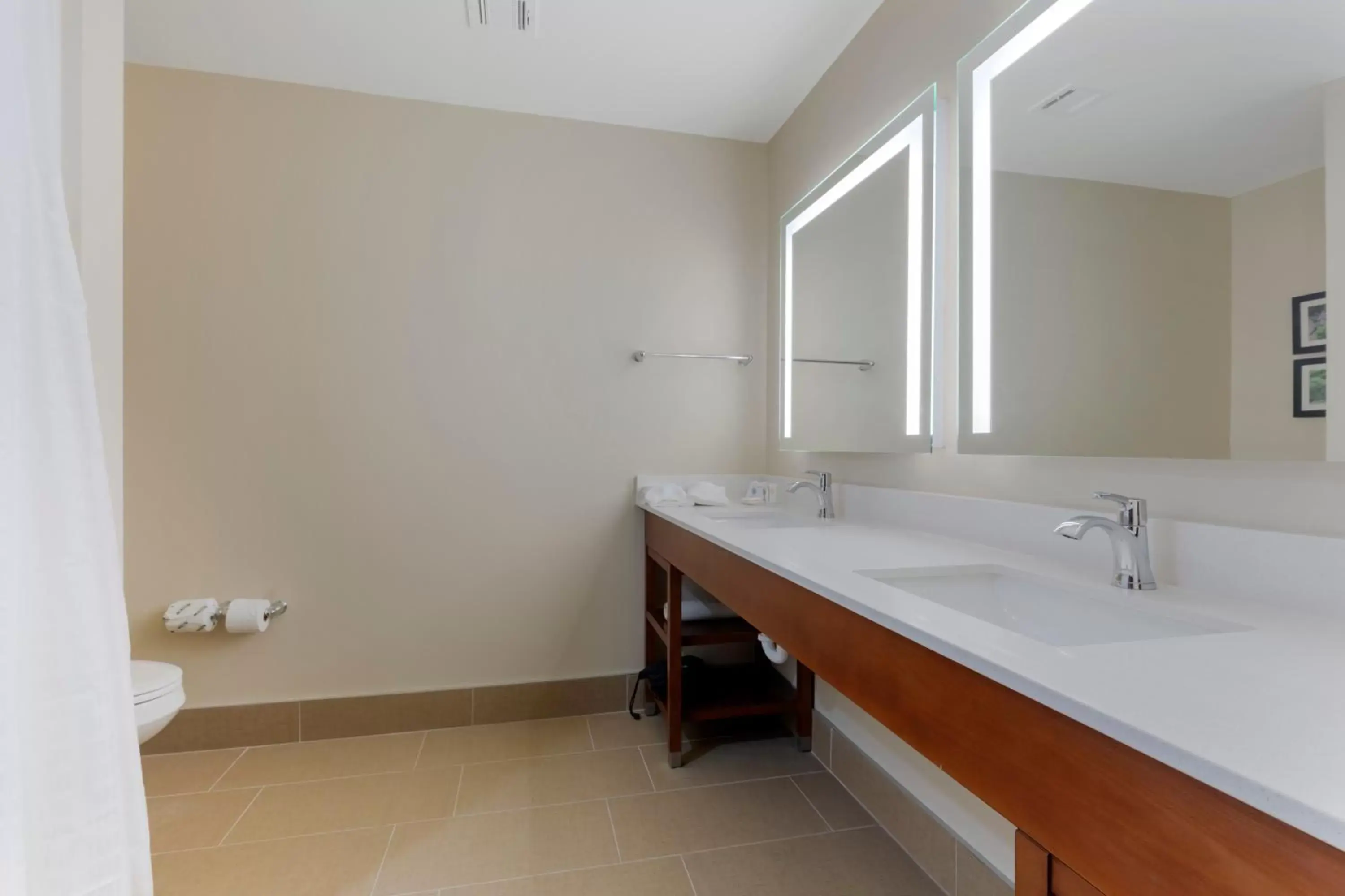 Bathroom in Comfort Suites West Monroe near Ike Hamilton Expo Center