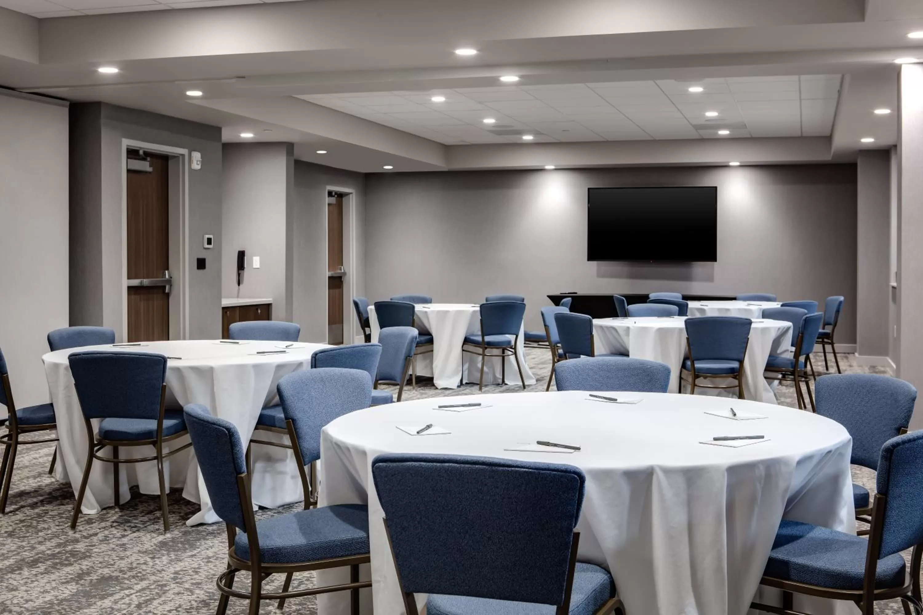 Meeting/conference room in Staybridge Suites - Iowa City - Coralville by IHG