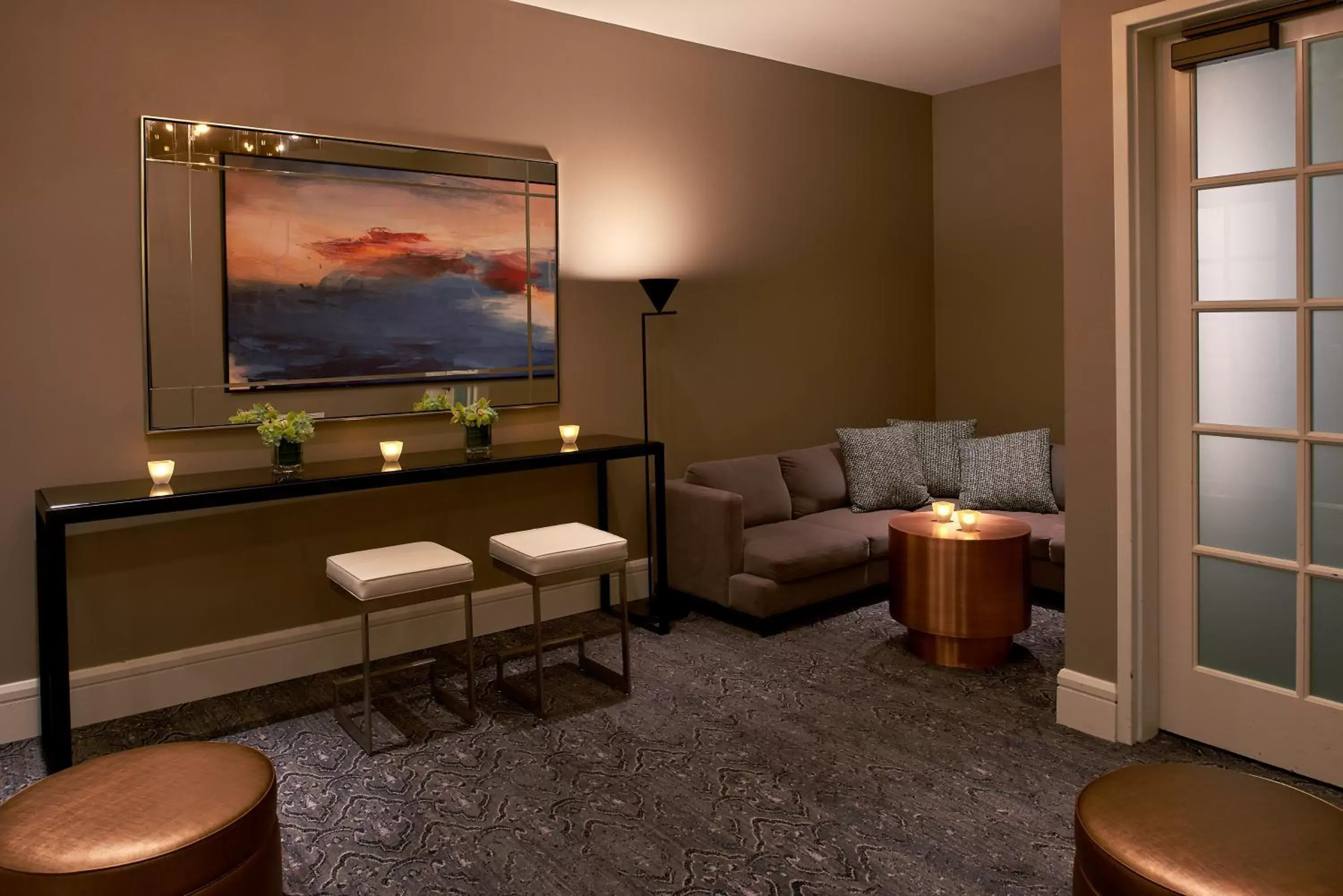 Business facilities, TV/Entertainment Center in Revere Hotel Boston Common