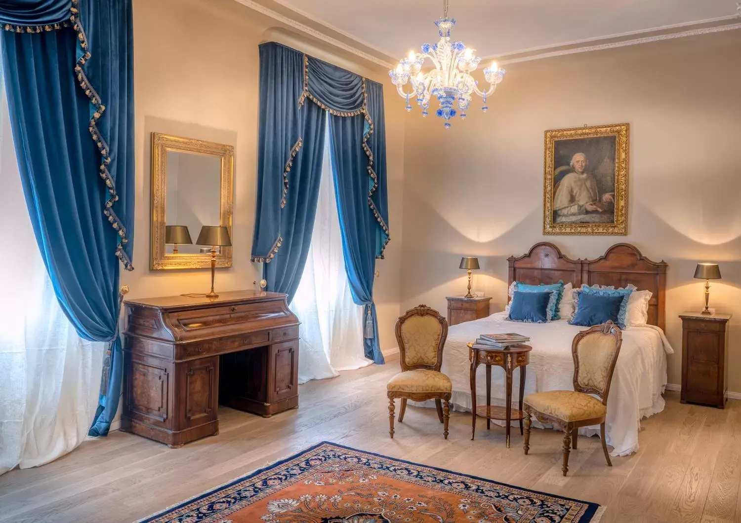 Photo of the whole room in Palazzo Cavagna Sangiuliani