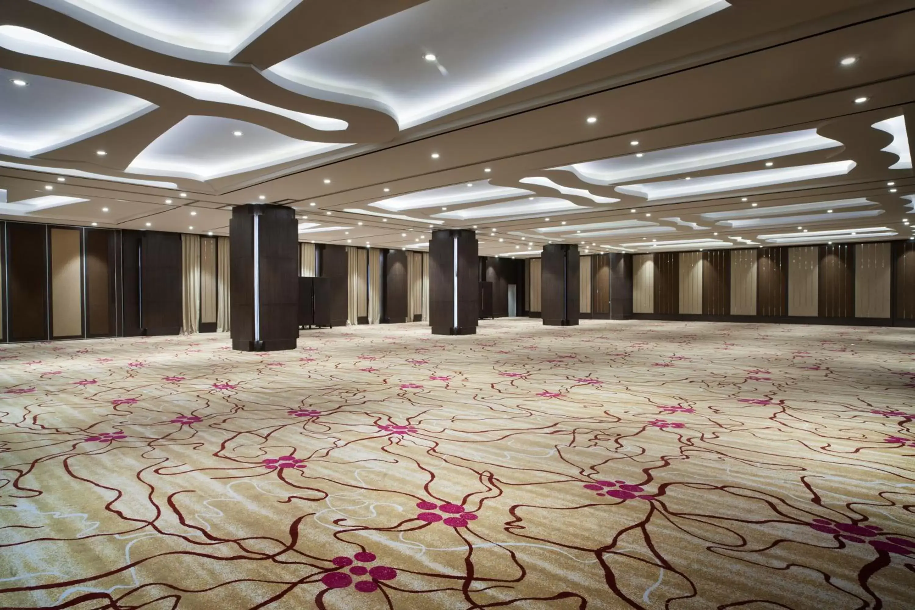 Business facilities, Banquet Facilities in Crowne Plaza Bandung, an IHG Hotel