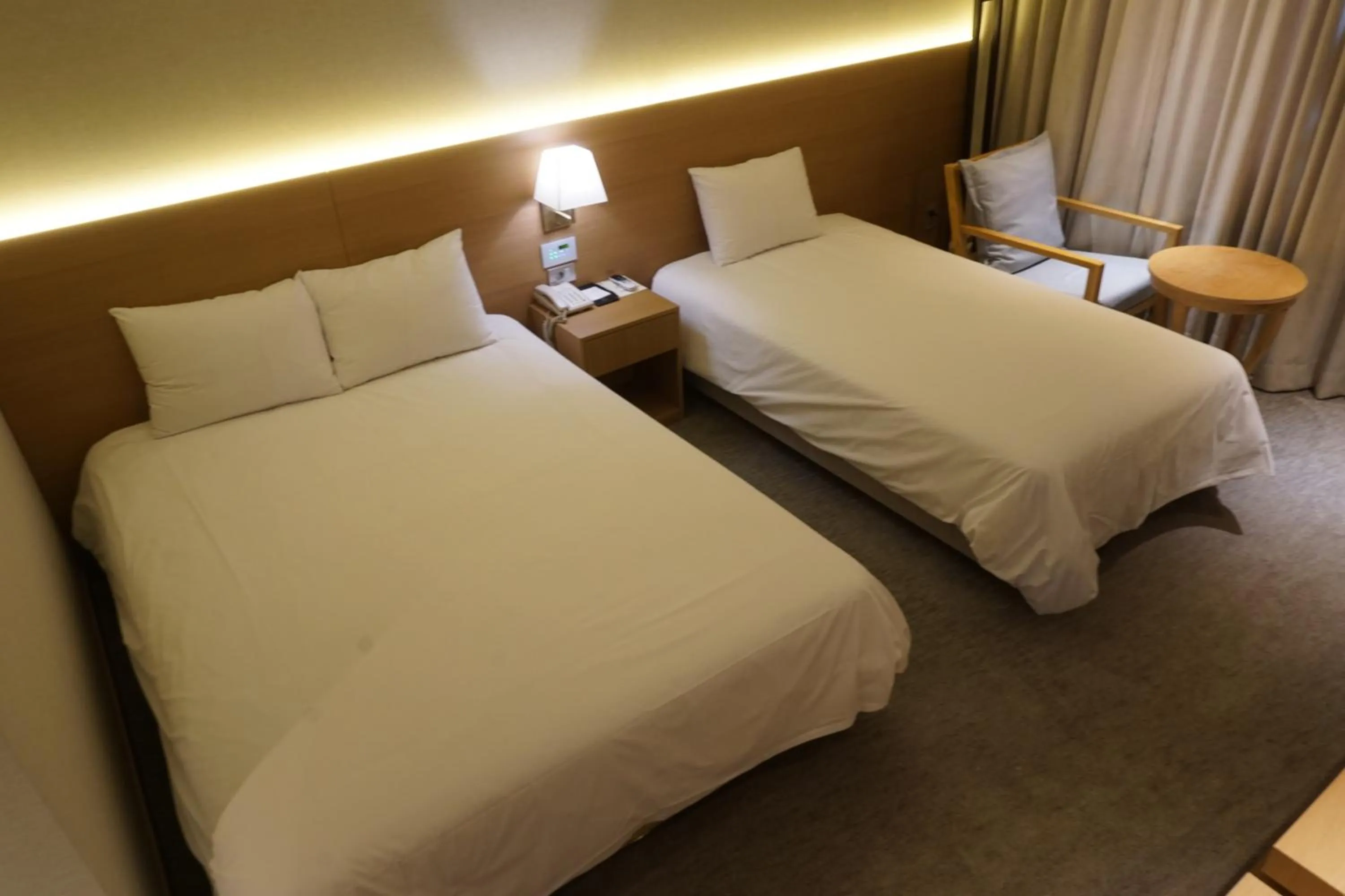 Photo of the whole room, Bed in Astar Hotel