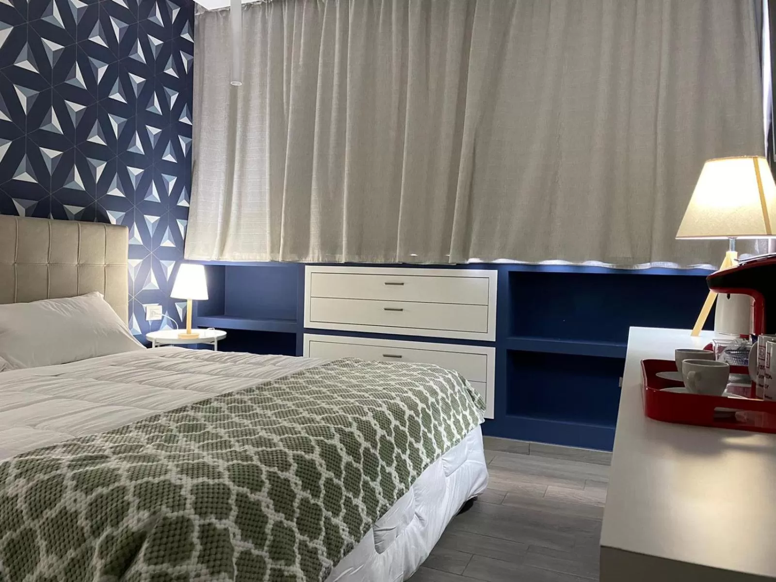 Bedroom, Bed in 2B Fifteen Floor Suite Napoli