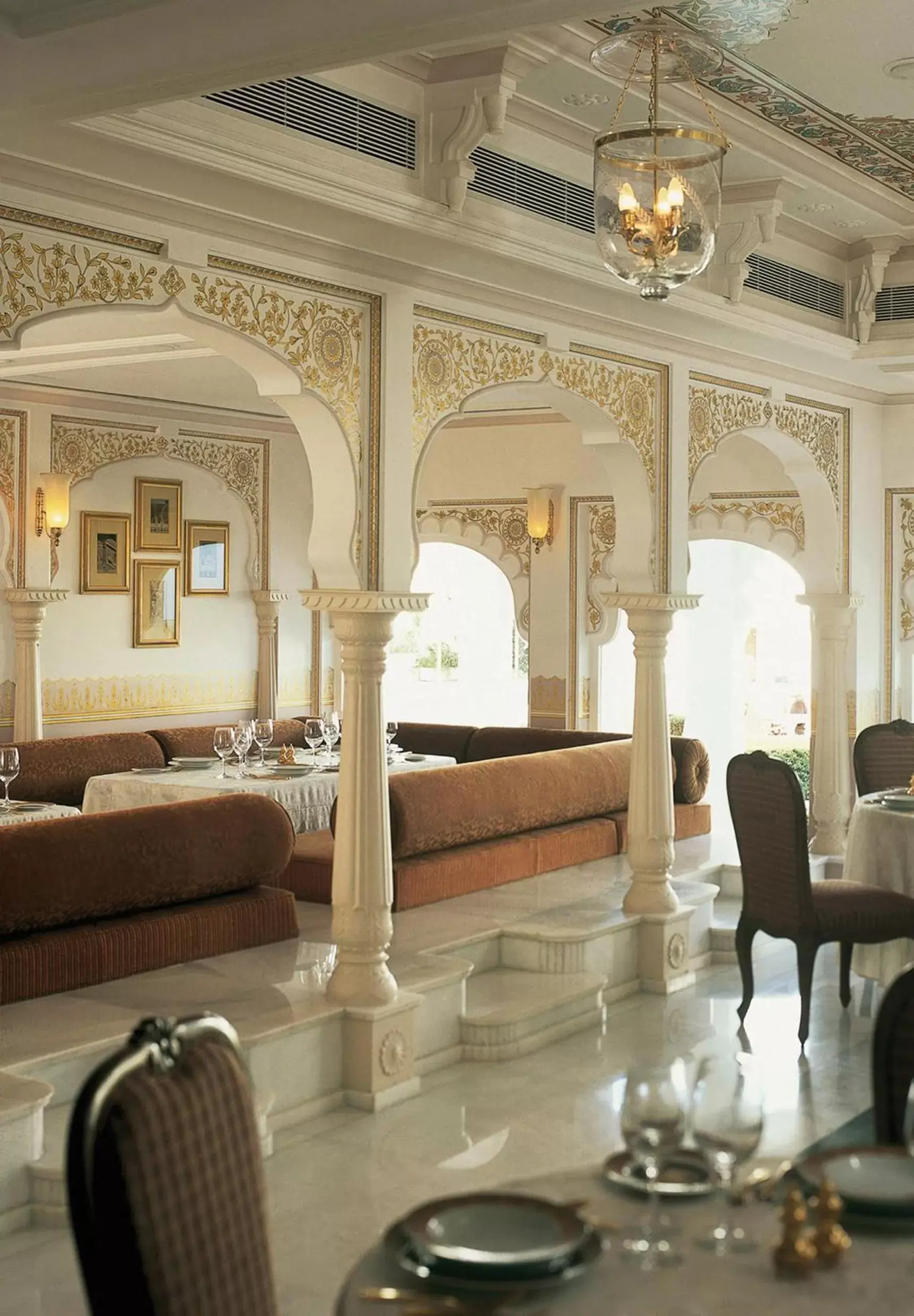 Restaurant/places to eat in Taj Lake Palace Udaipur