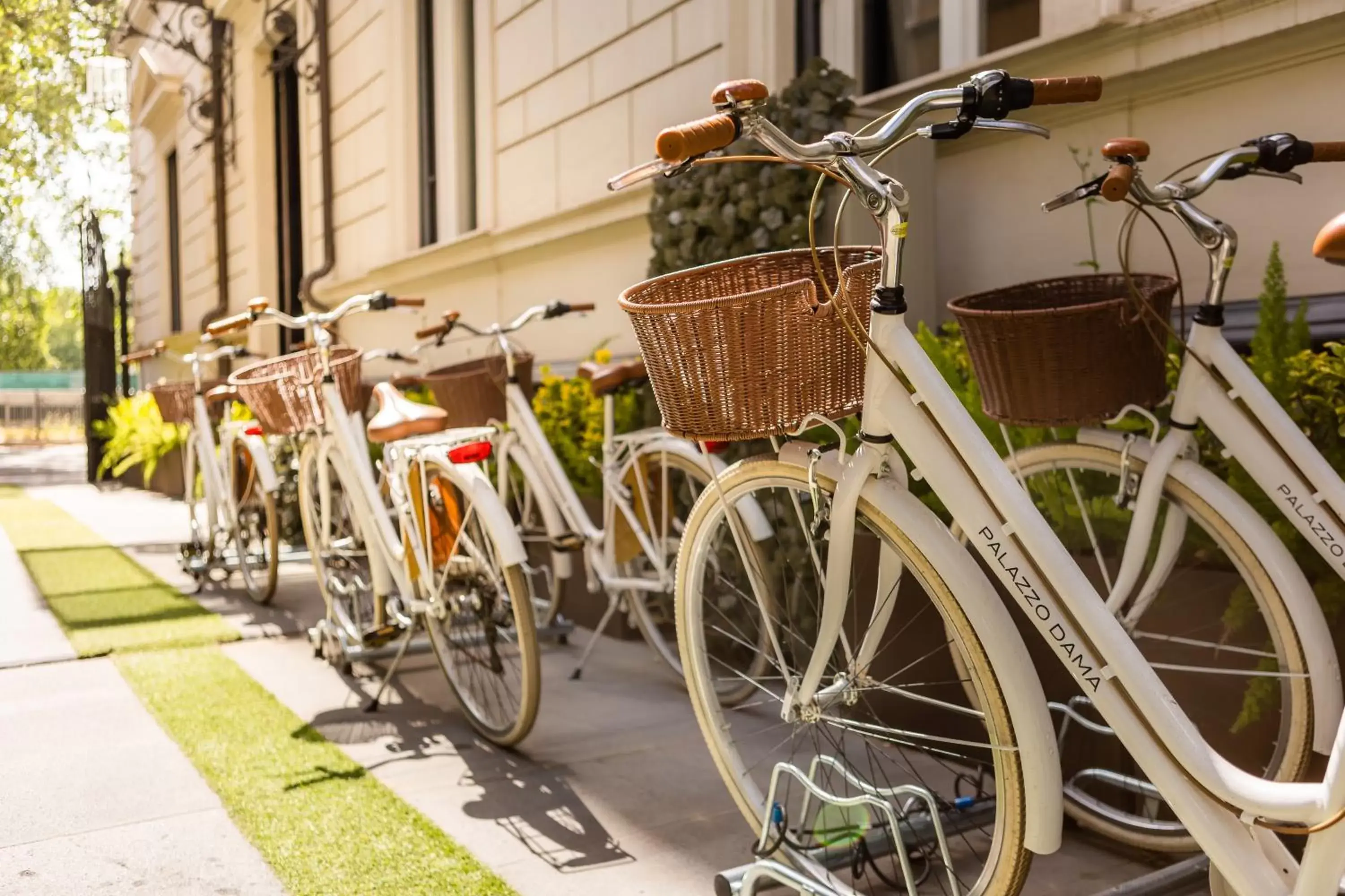 Biking in Palazzo Dama - Preferred Hotels & Resorts