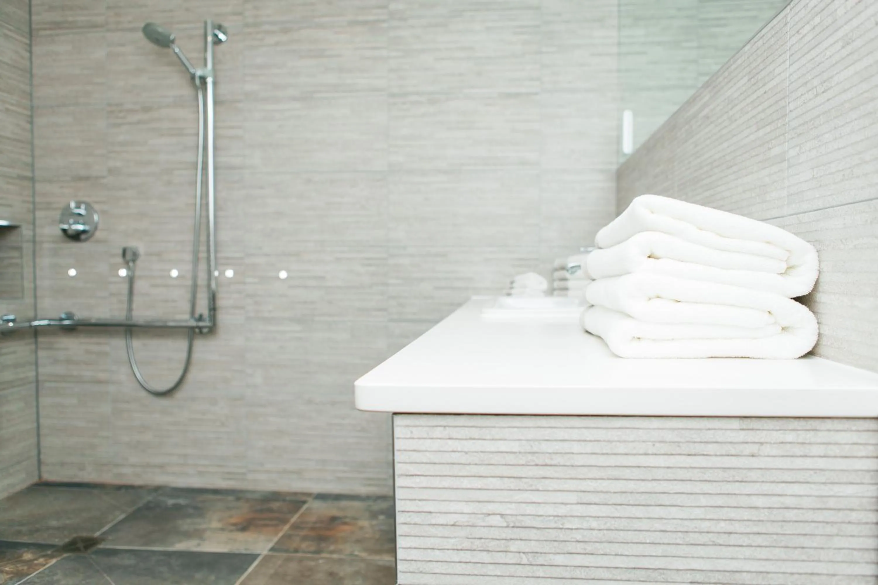 Bathroom in Brocco On The Park Boutique Hotel