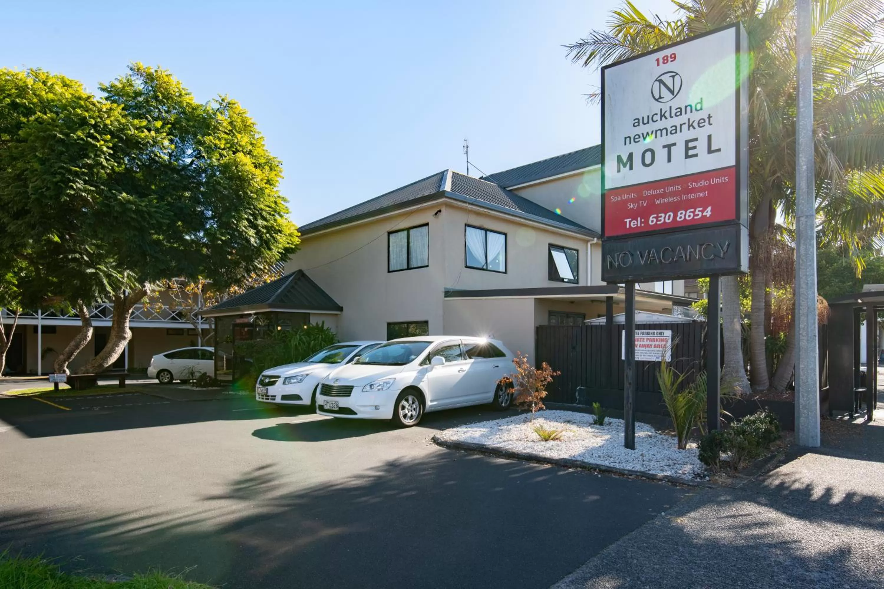 Property building in Auckland Newmarket Motel