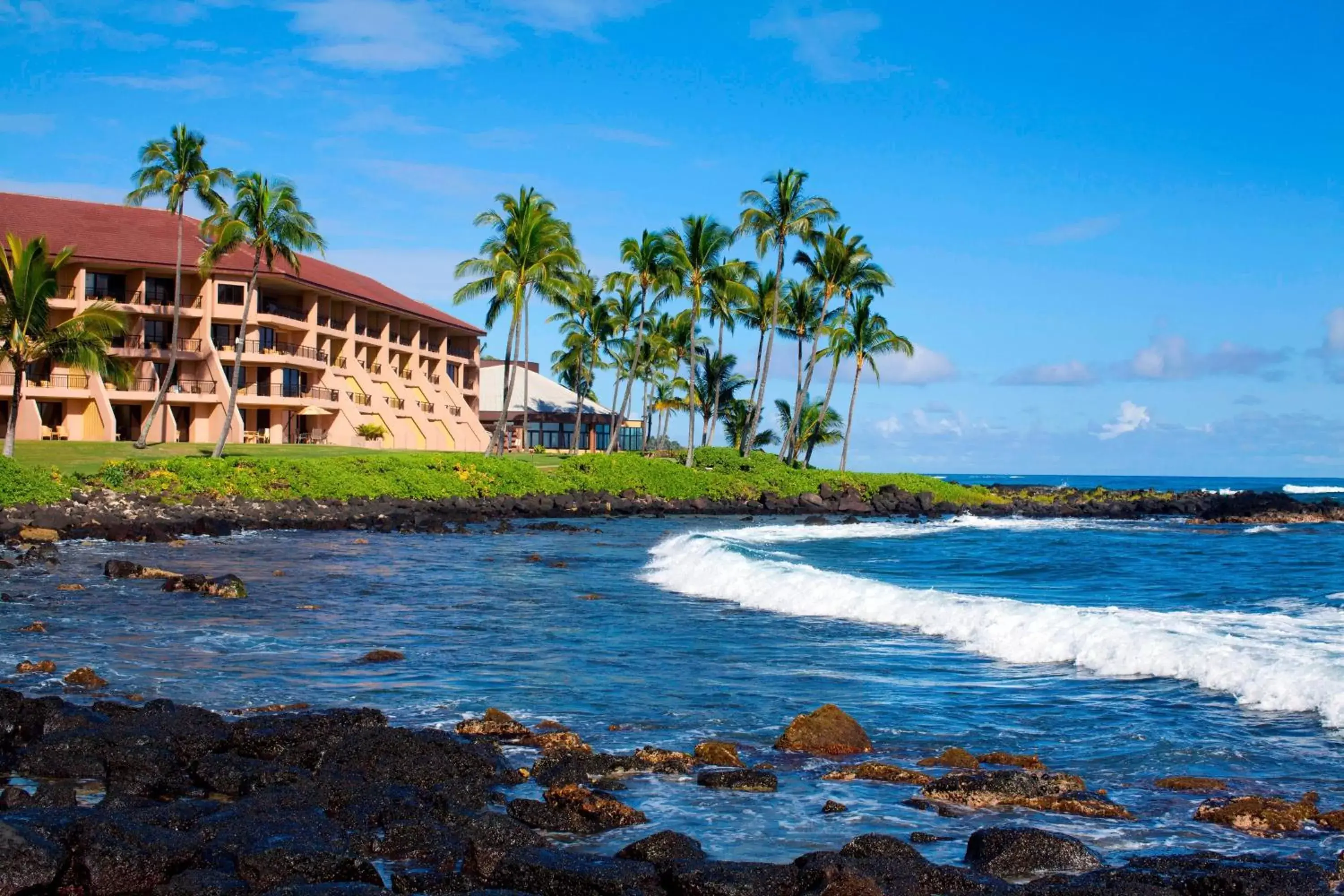 Property building in Sheraton Kauai Resort