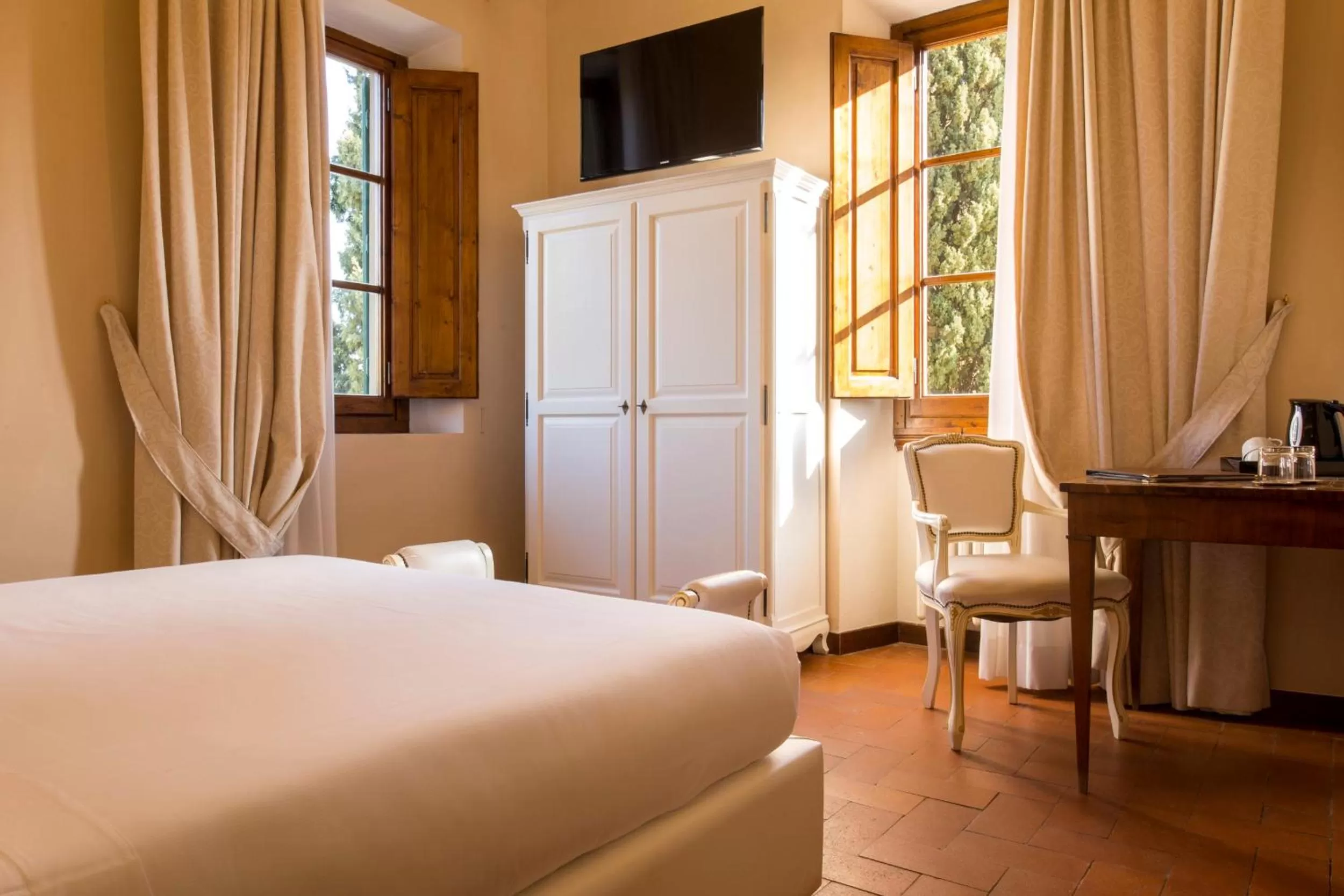 Bed in Art Hotel Villa Agape - Place of Charme