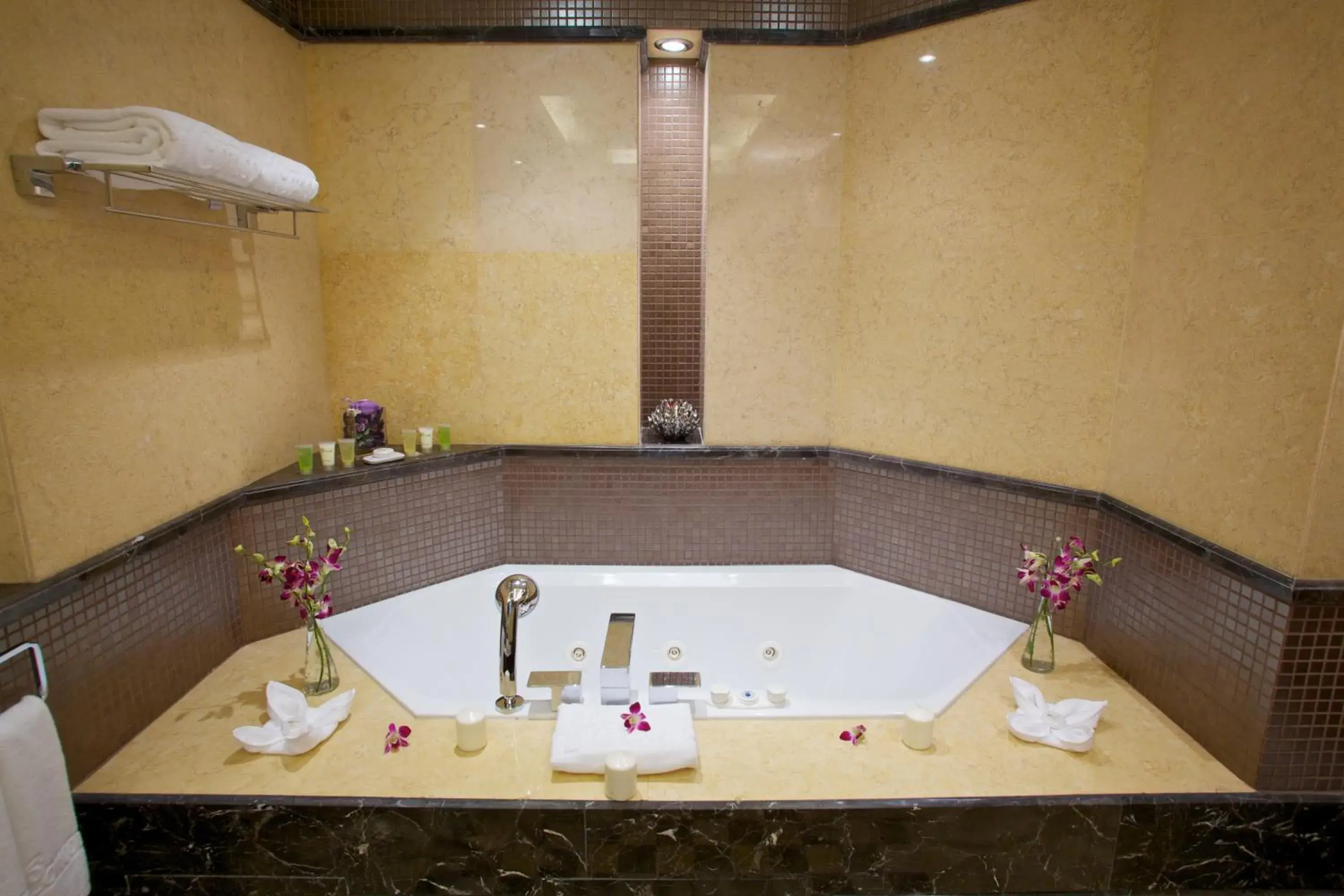 Bathroom in Concorde Fujairah Hotel