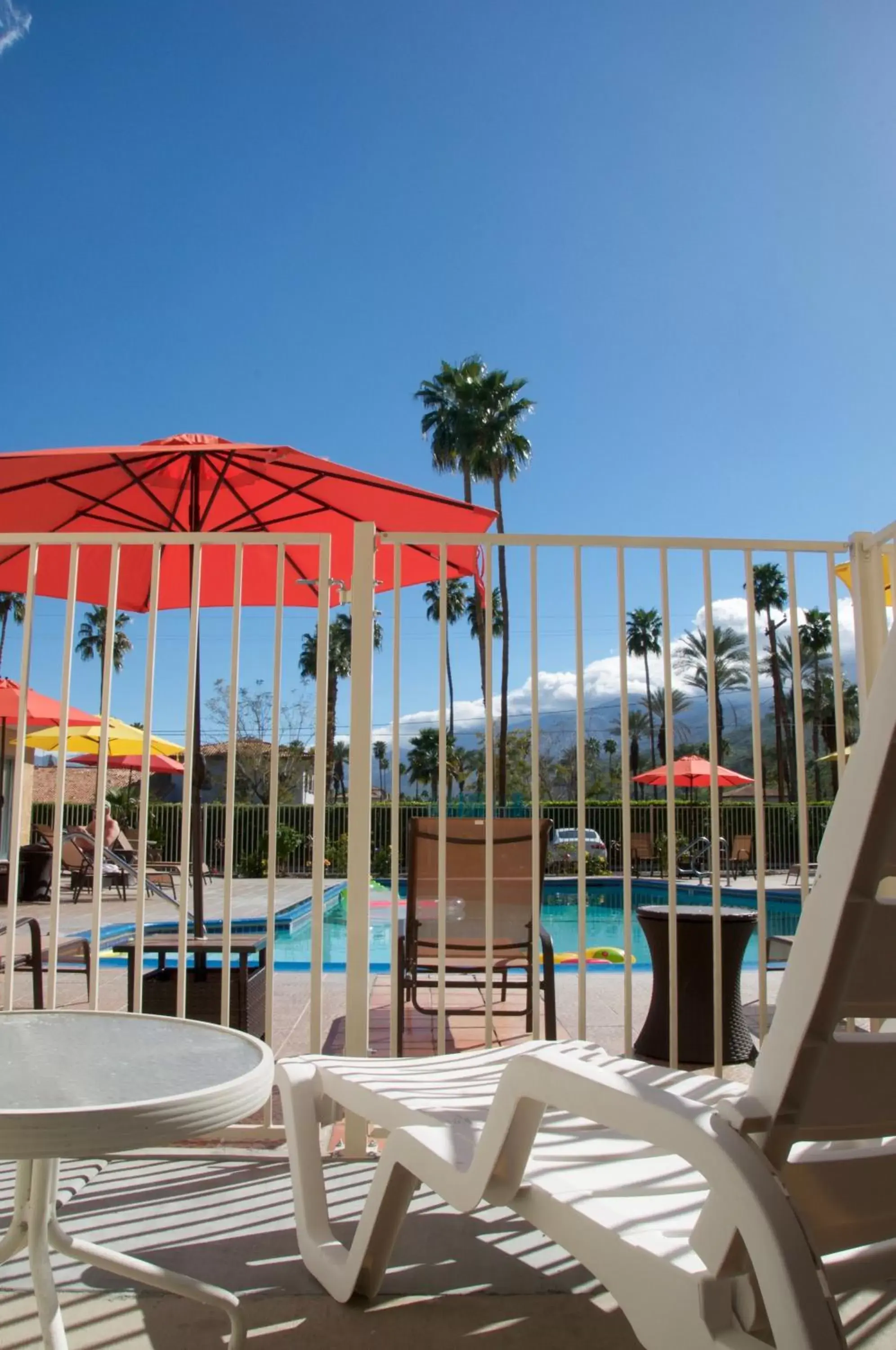 Balcony/Terrace, Swimming Pool in Delos Reyes Palm Springs