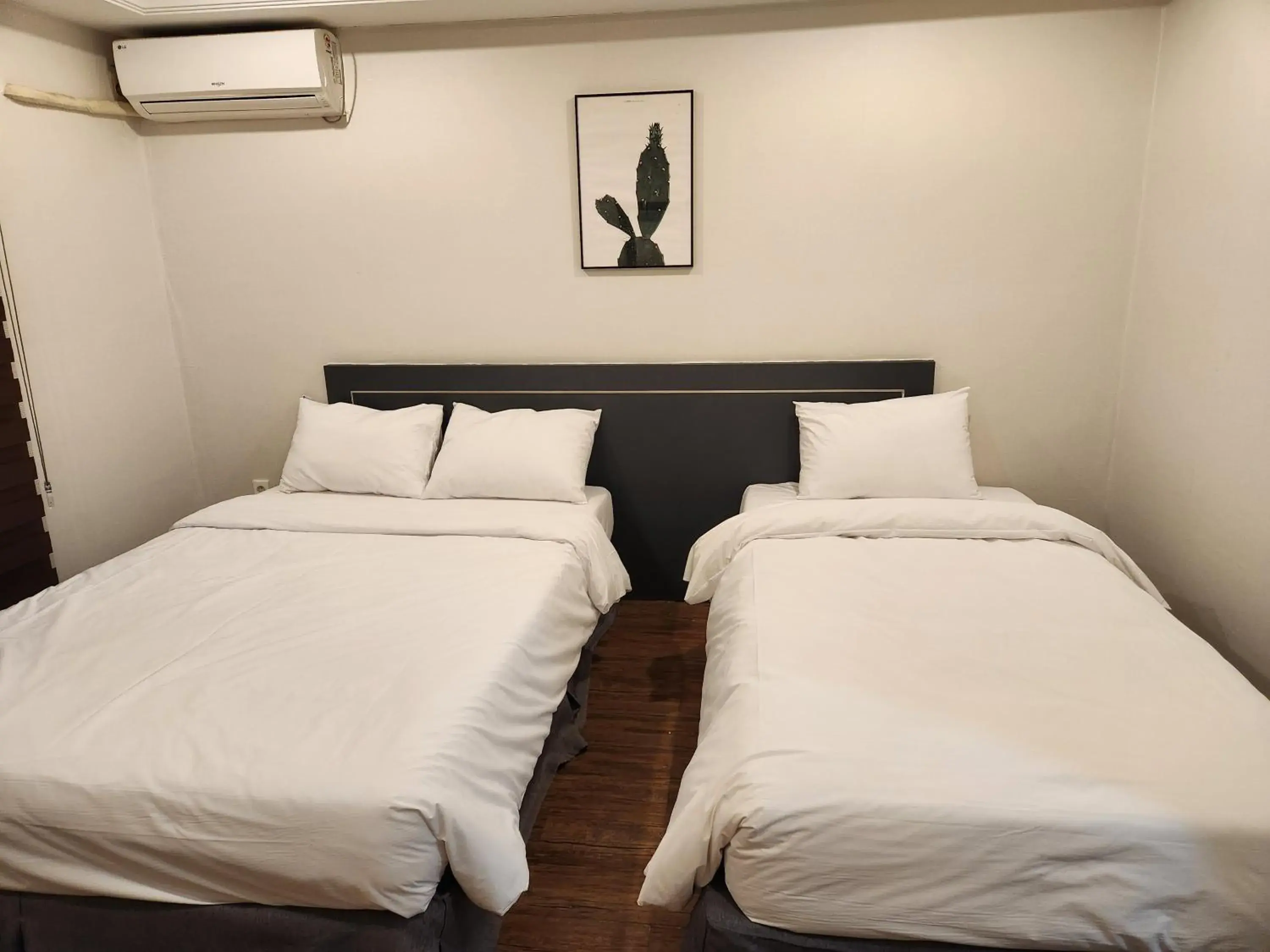 Bed in Hotel Navis