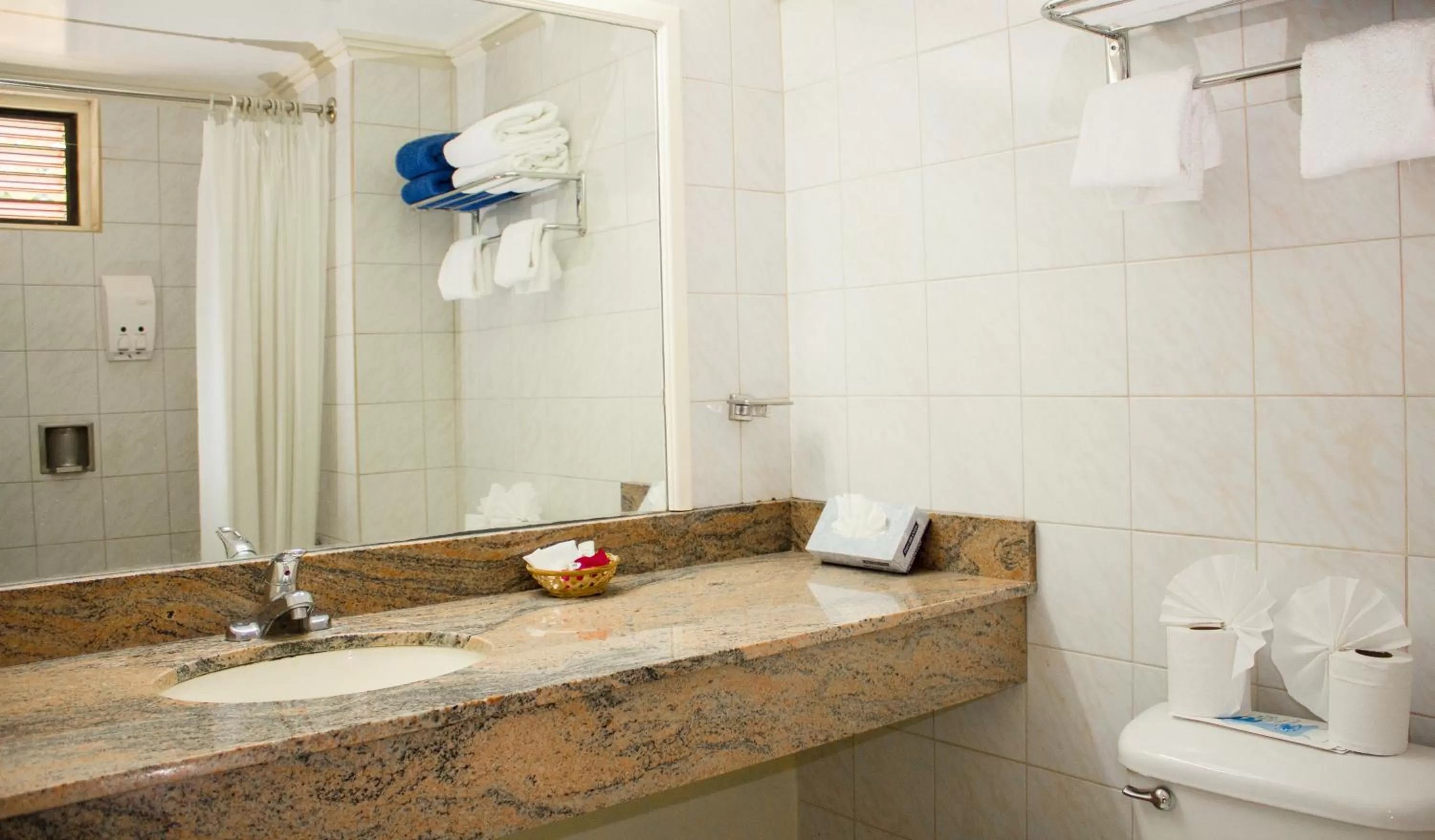 Superior Room Double in Bay Gardens Hotel