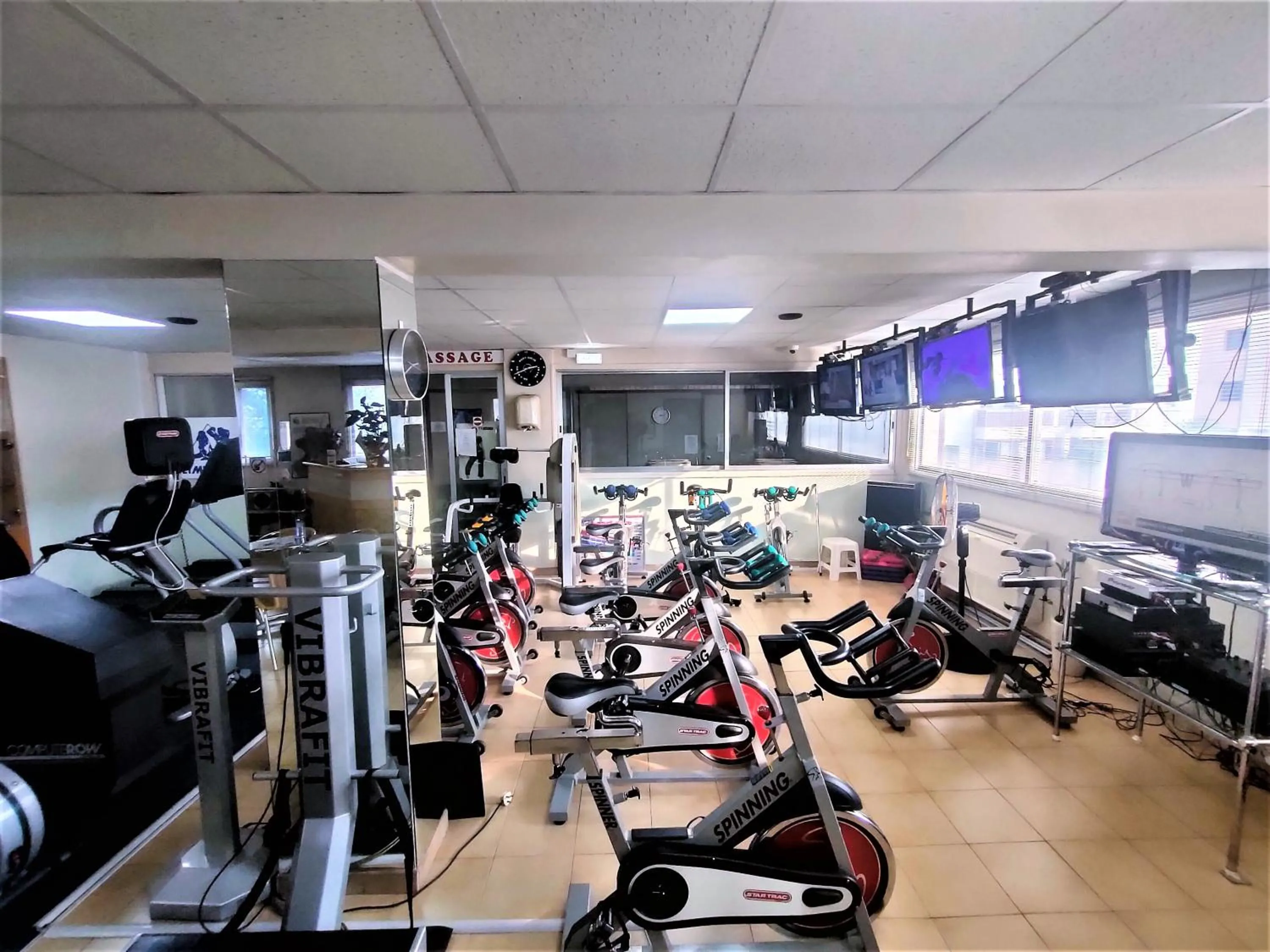 Fitness centre/facilities in Almond Business Hotel