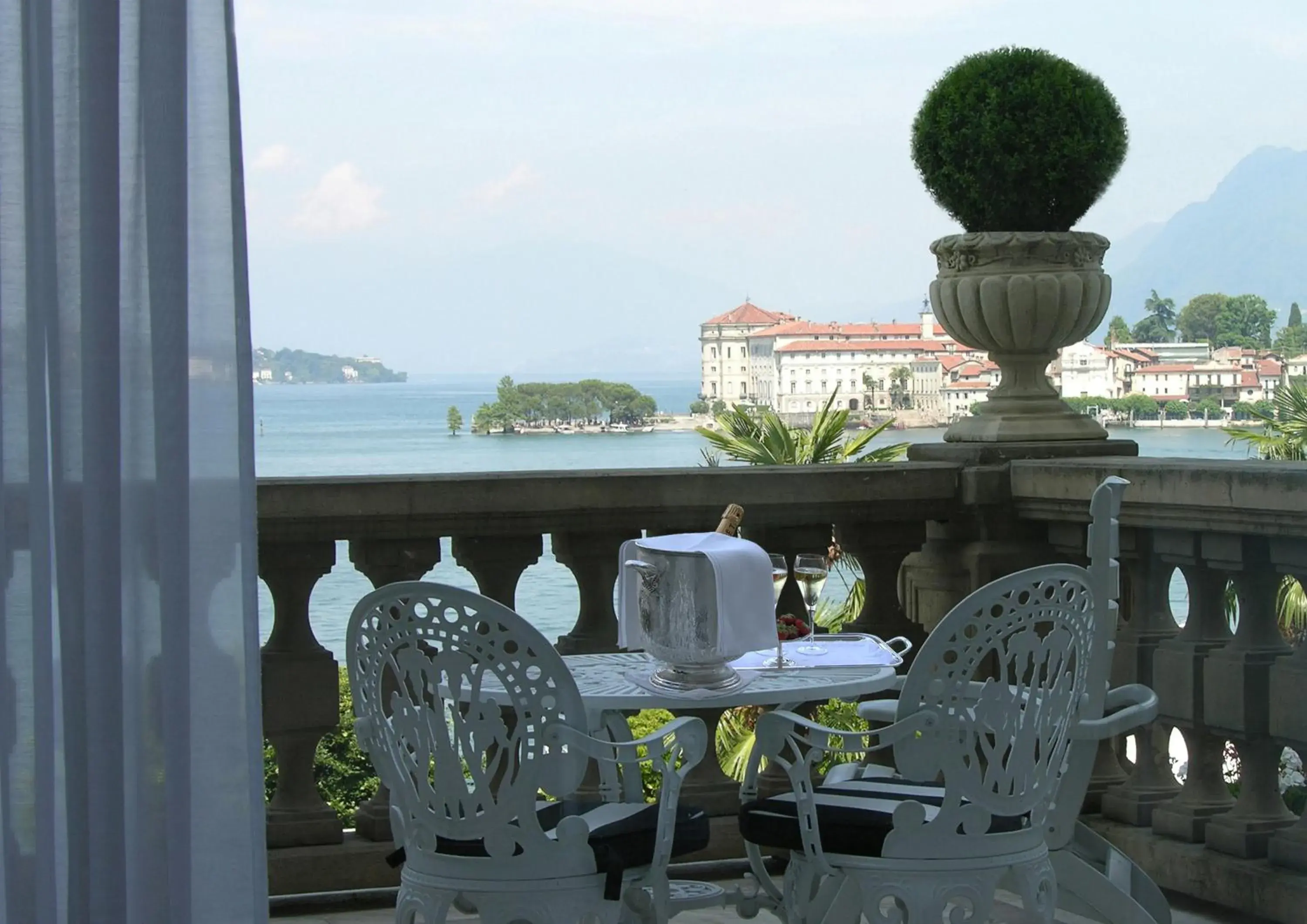 View (from property/room) in Hotel Villa E Palazzo Aminta